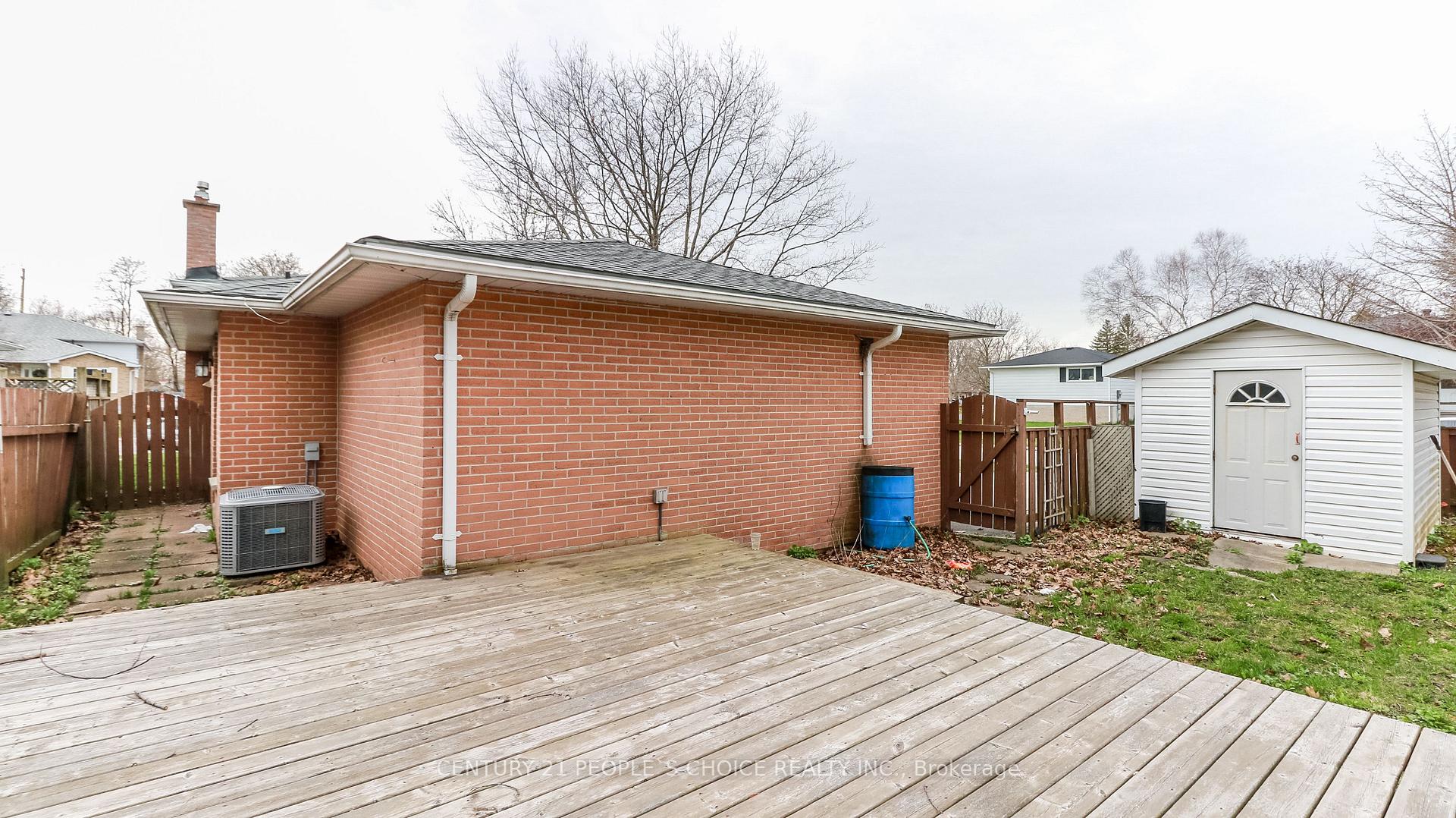 Photo 12 of 3 Lonsdale Place, Barrie, Grove East — HOMEH