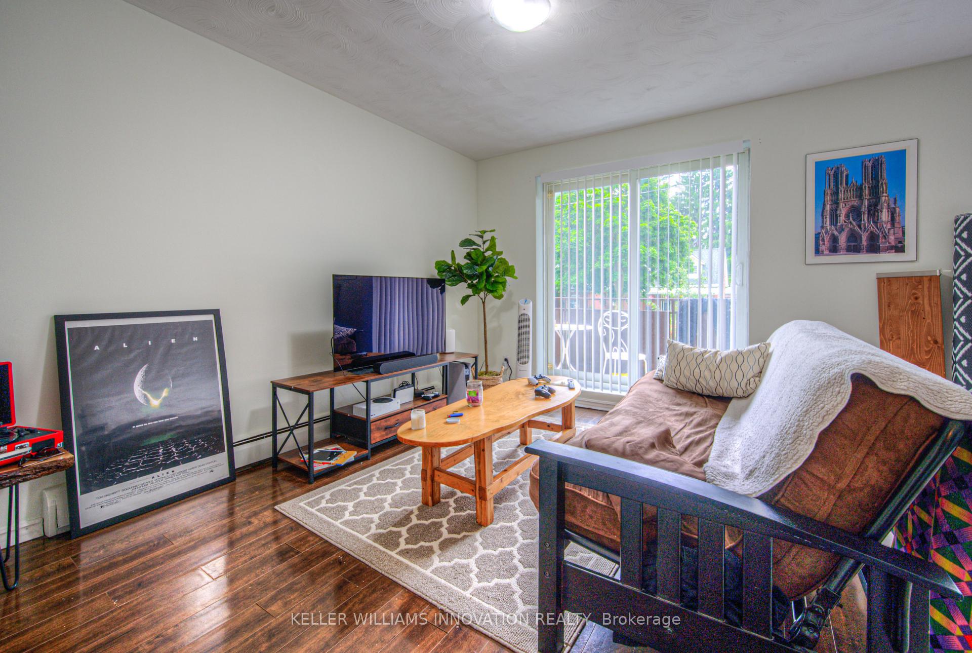 Photo 7 of 36 Talbot Street, Kitchener — HOMEH