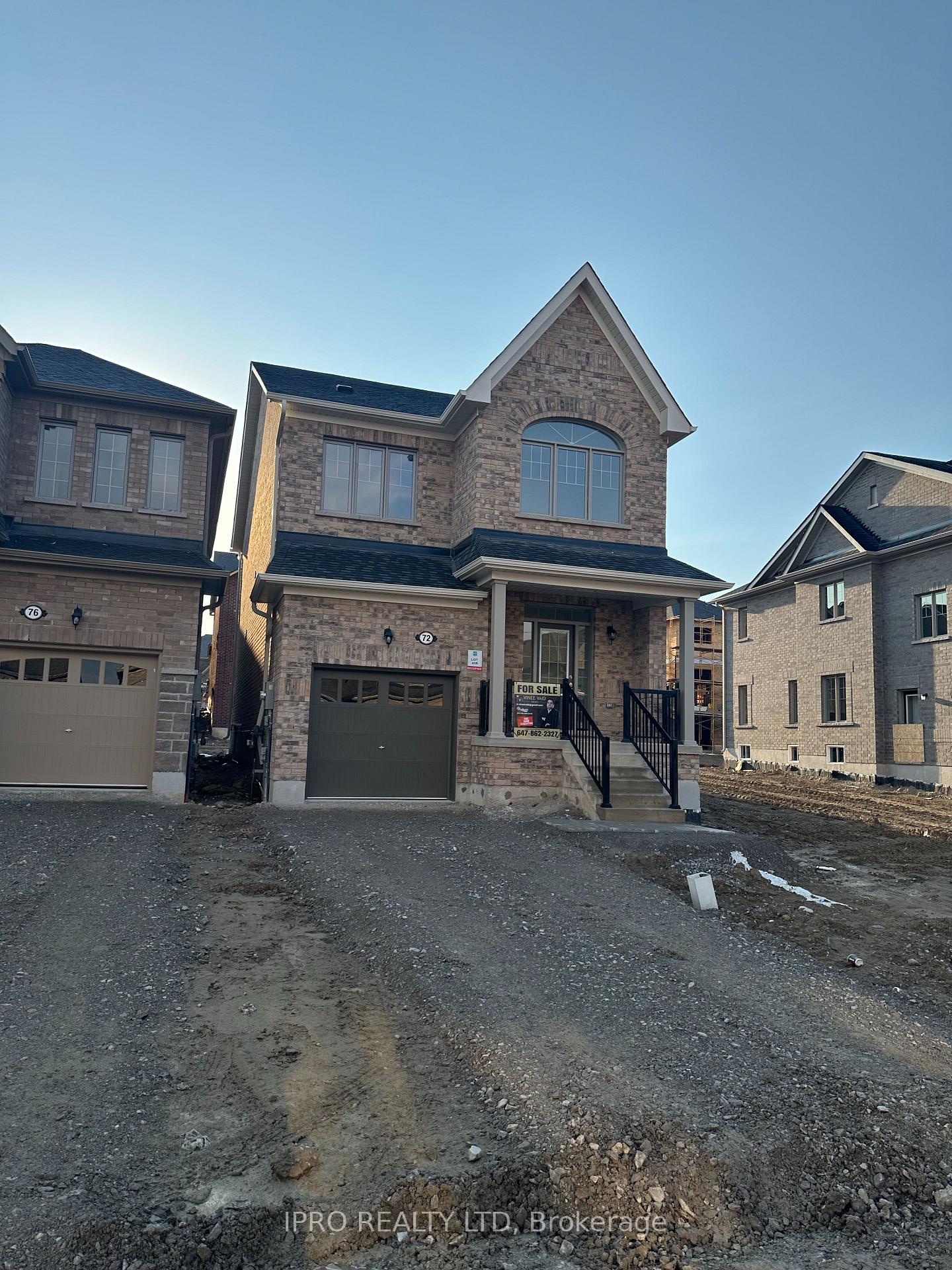 Photo 14 of 72 Robin Trail, Scugog, Port Perry — HOMEH