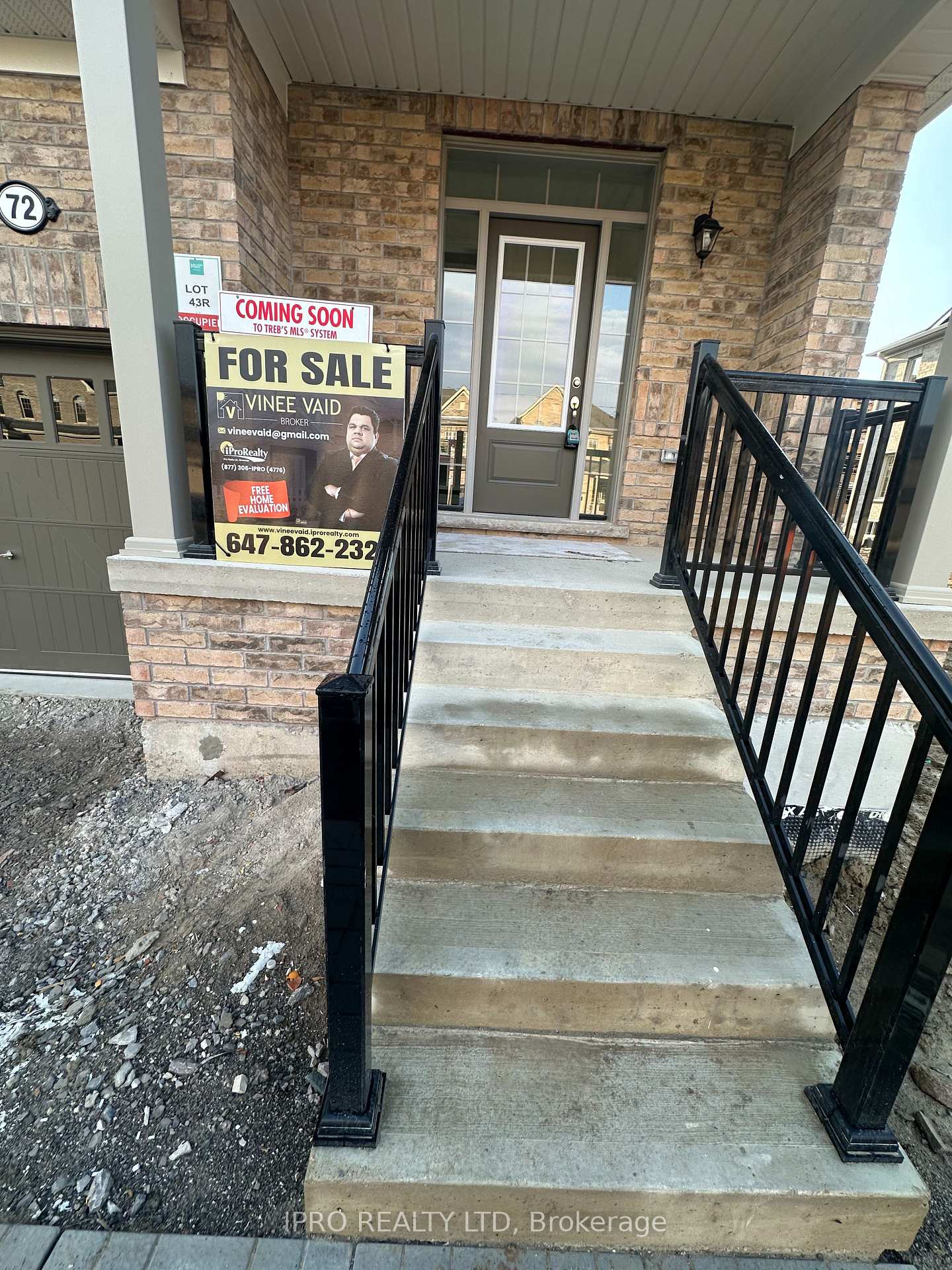 Photo 29 of 72 Robin Trail, Scugog, Port Perry — HOMEH