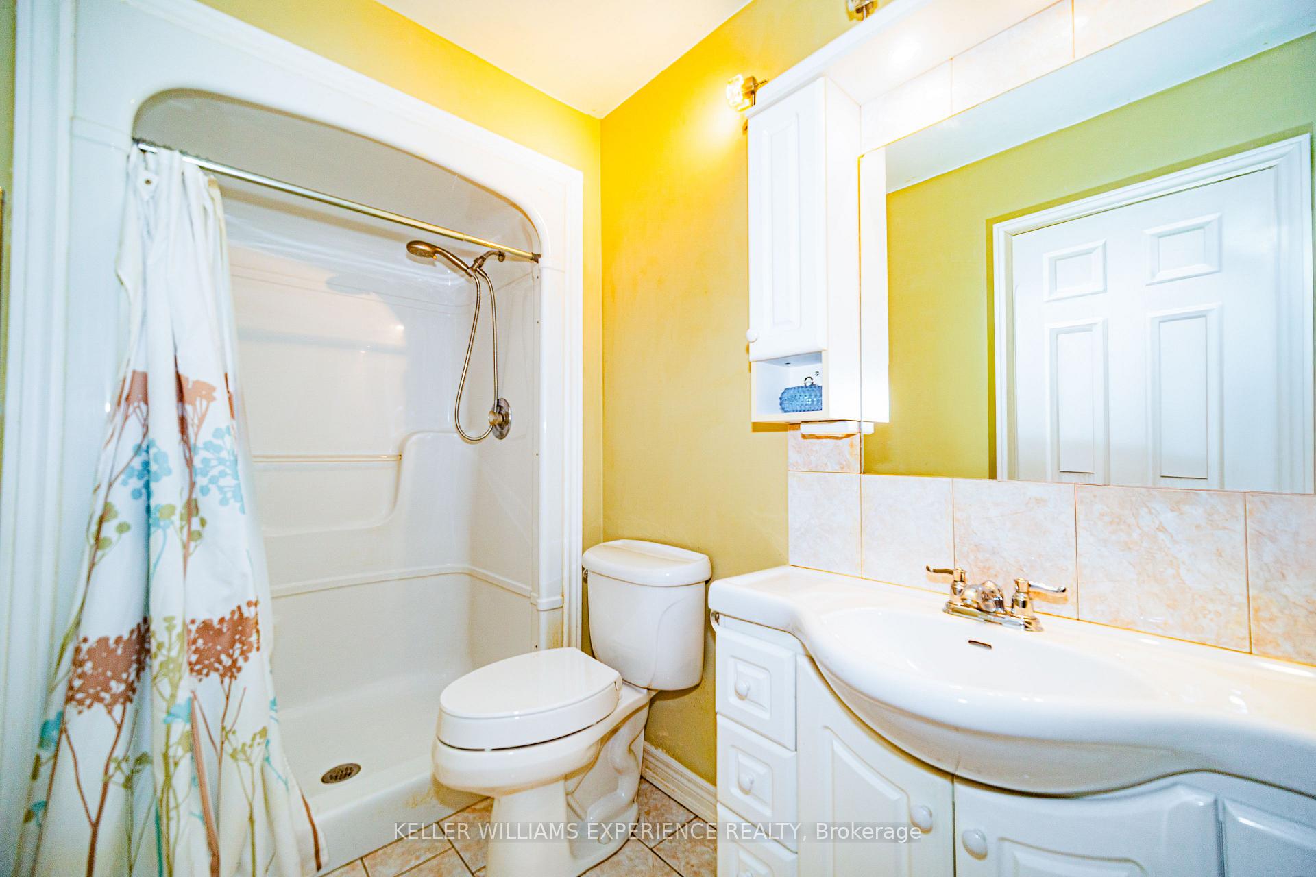 Photo 20 of 8 Kell Place, Barrie, Innis-Shore — HOMEH