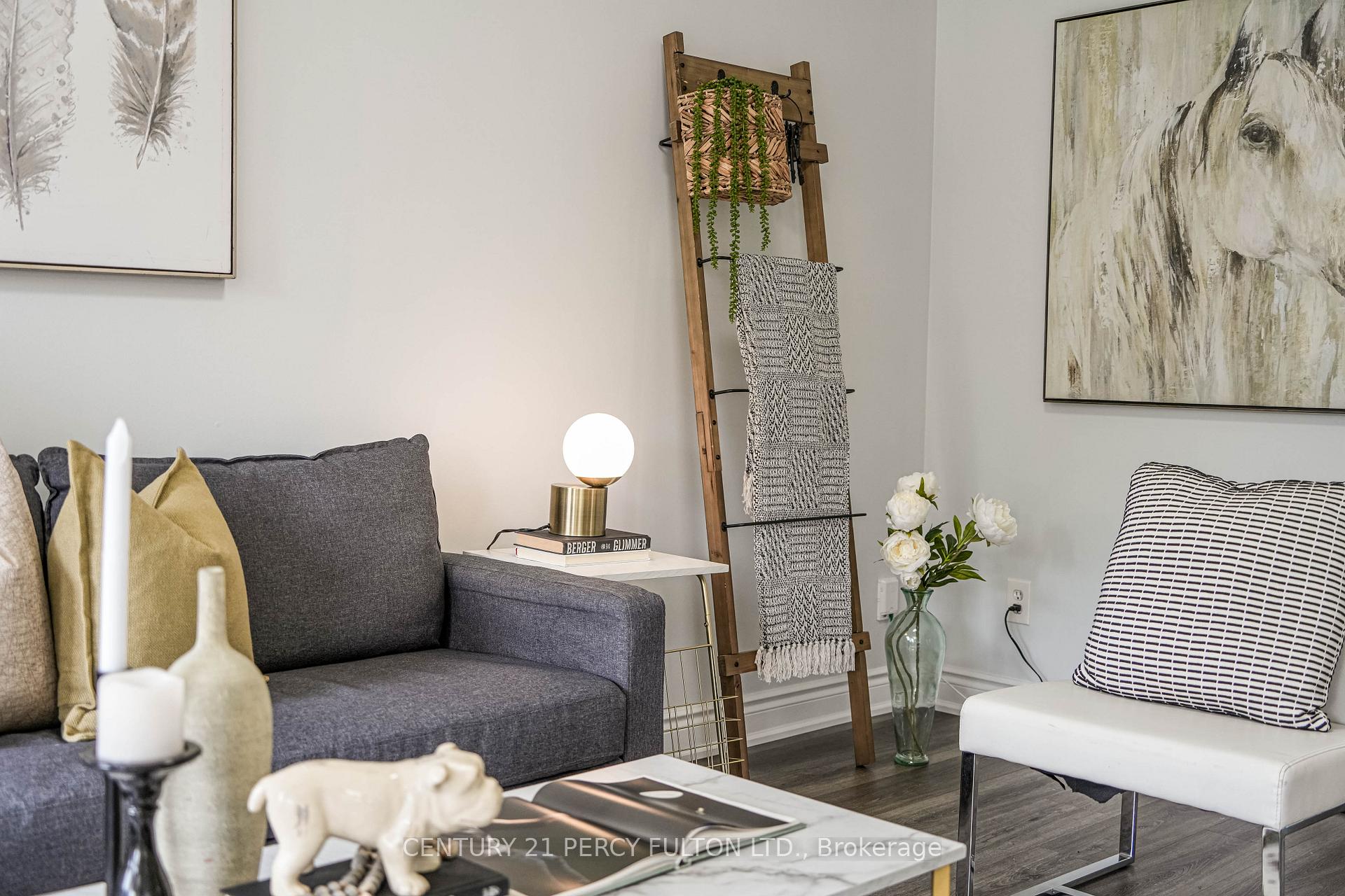 Photo 5 of 177 Wilkins Crescent, Clarington, Courtice — HOMEH