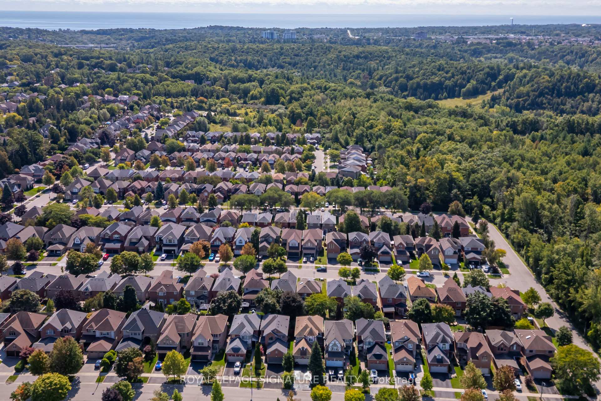 Photo 42 of 112 Secord Street, Pickering, Highbush — HOMEH