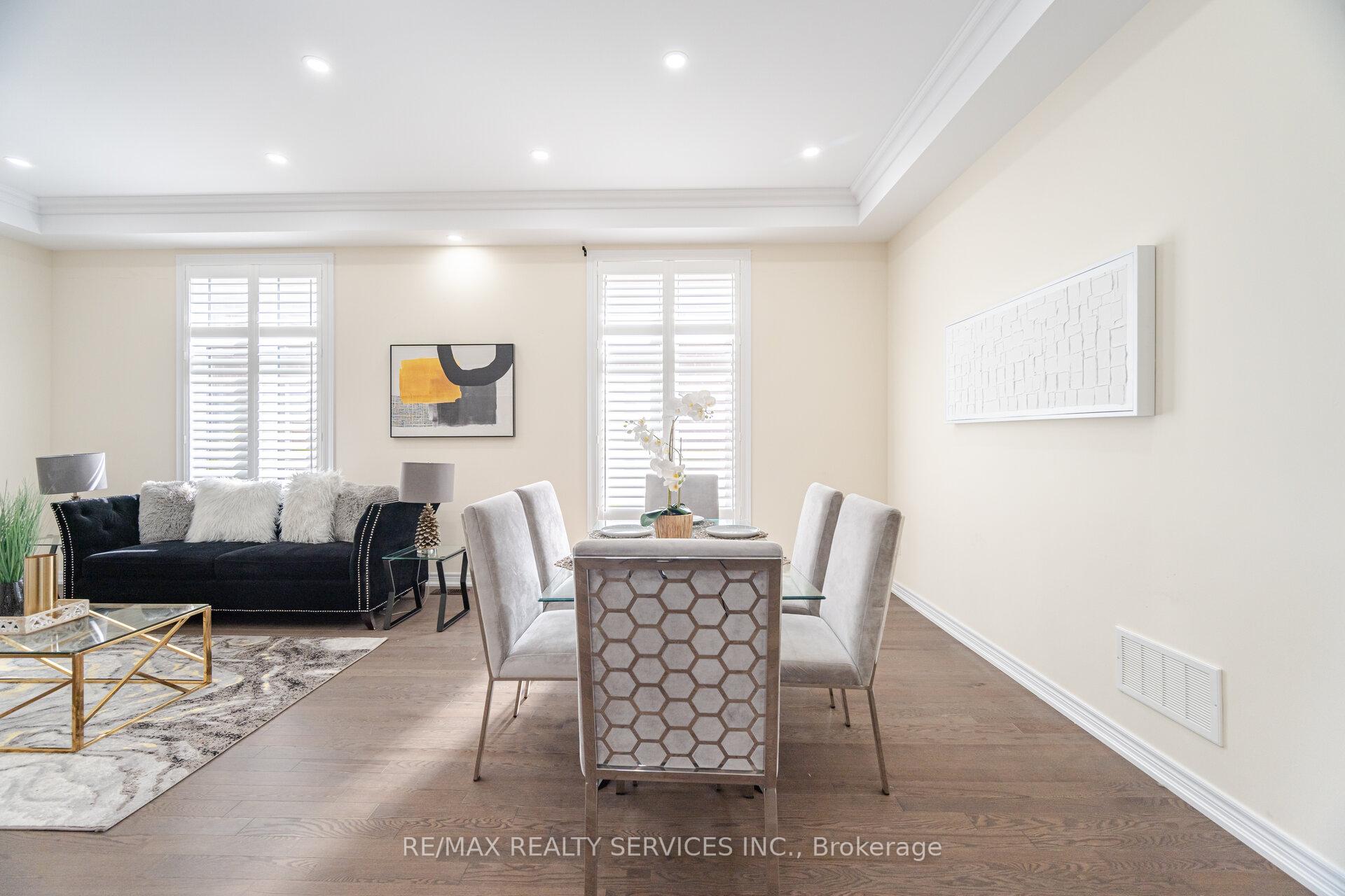 Photo 3 of 32 Albert Spencer Avenue, Caledon, Caledon East — HOMEH