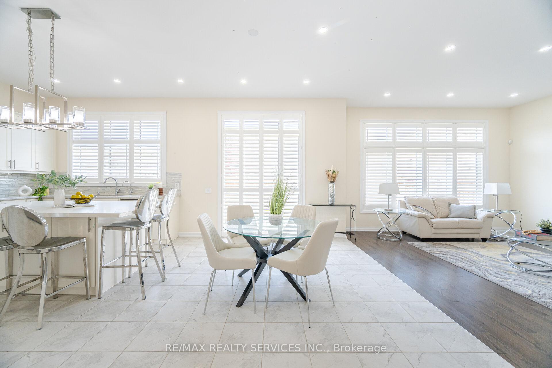 Photo 30 of 32 Albert Spencer Avenue, Caledon, Caledon East — HOMEH