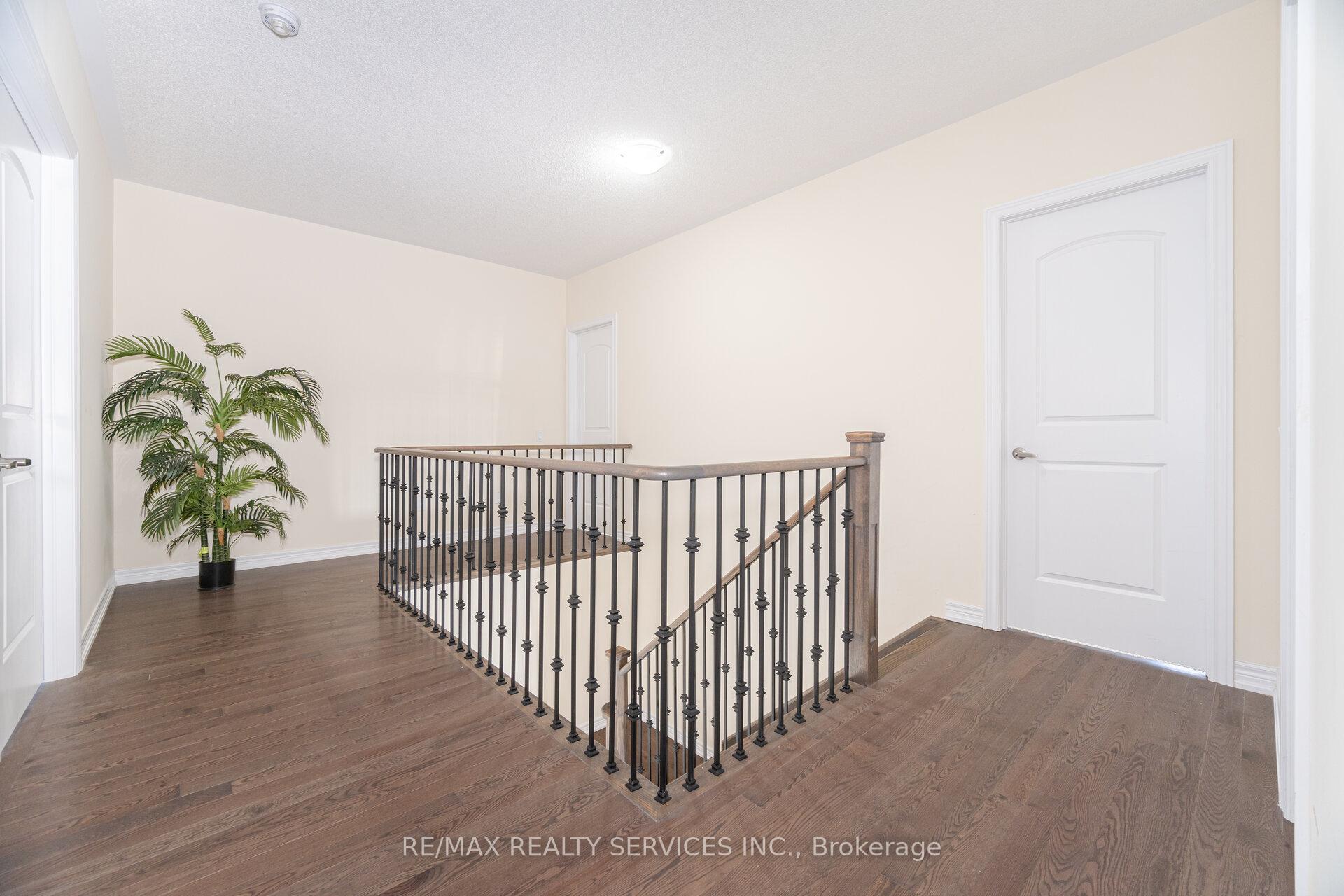 Photo 38 of 32 Albert Spencer Avenue, Caledon, Caledon East — HOMEH