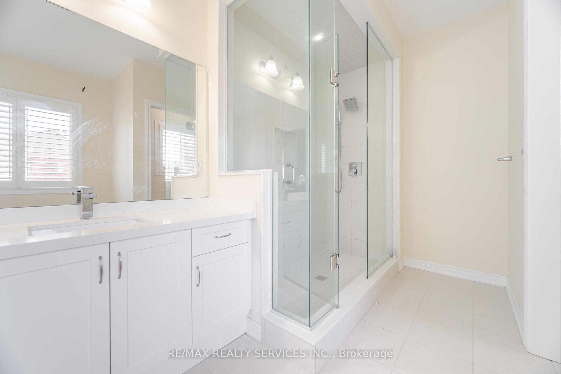 Photo 16 of 32 Albert Spencer Avenue, Caledon, Caledon East — HOMEH