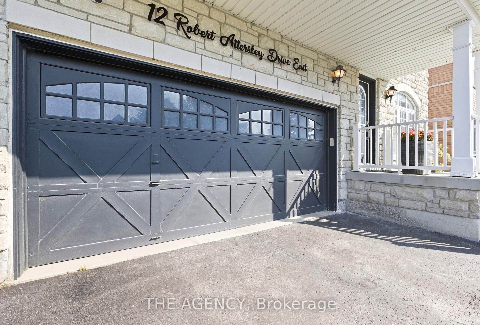 Photo 25 of 12 Robert Attersley Drive E, Whitby, Taunton North — HOMEH