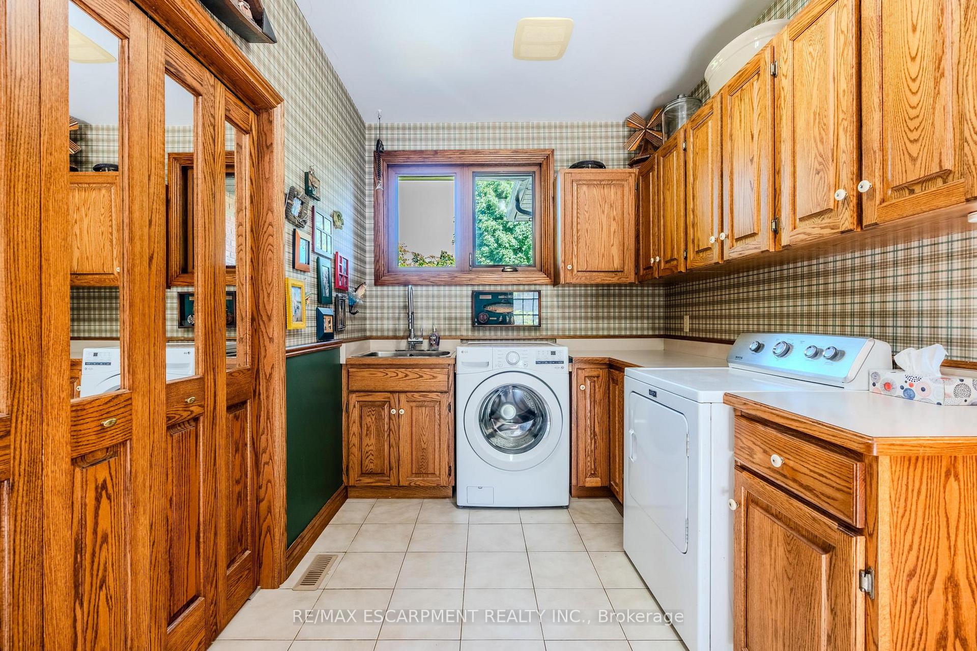 Photo 18 of 4165 Kirk Road, Hamilton, Rural Glanbrook — HOMEH
