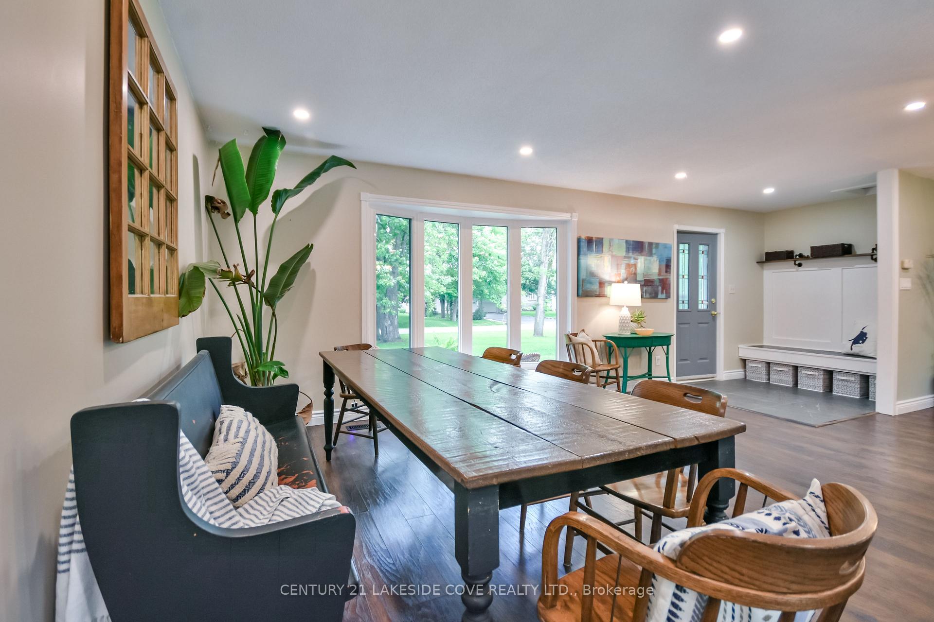 Photo 20 of 211 Bayshore Drive, Ramara, Brechin — HOMEH