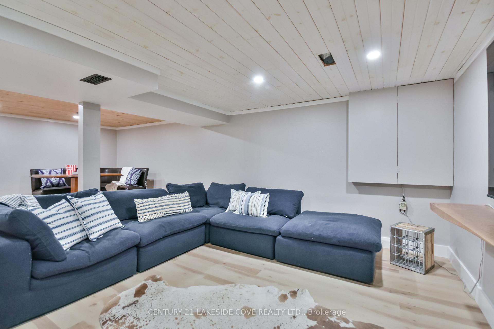 Photo 12 of 211 Bayshore Drive, Ramara, Brechin — HOMEH