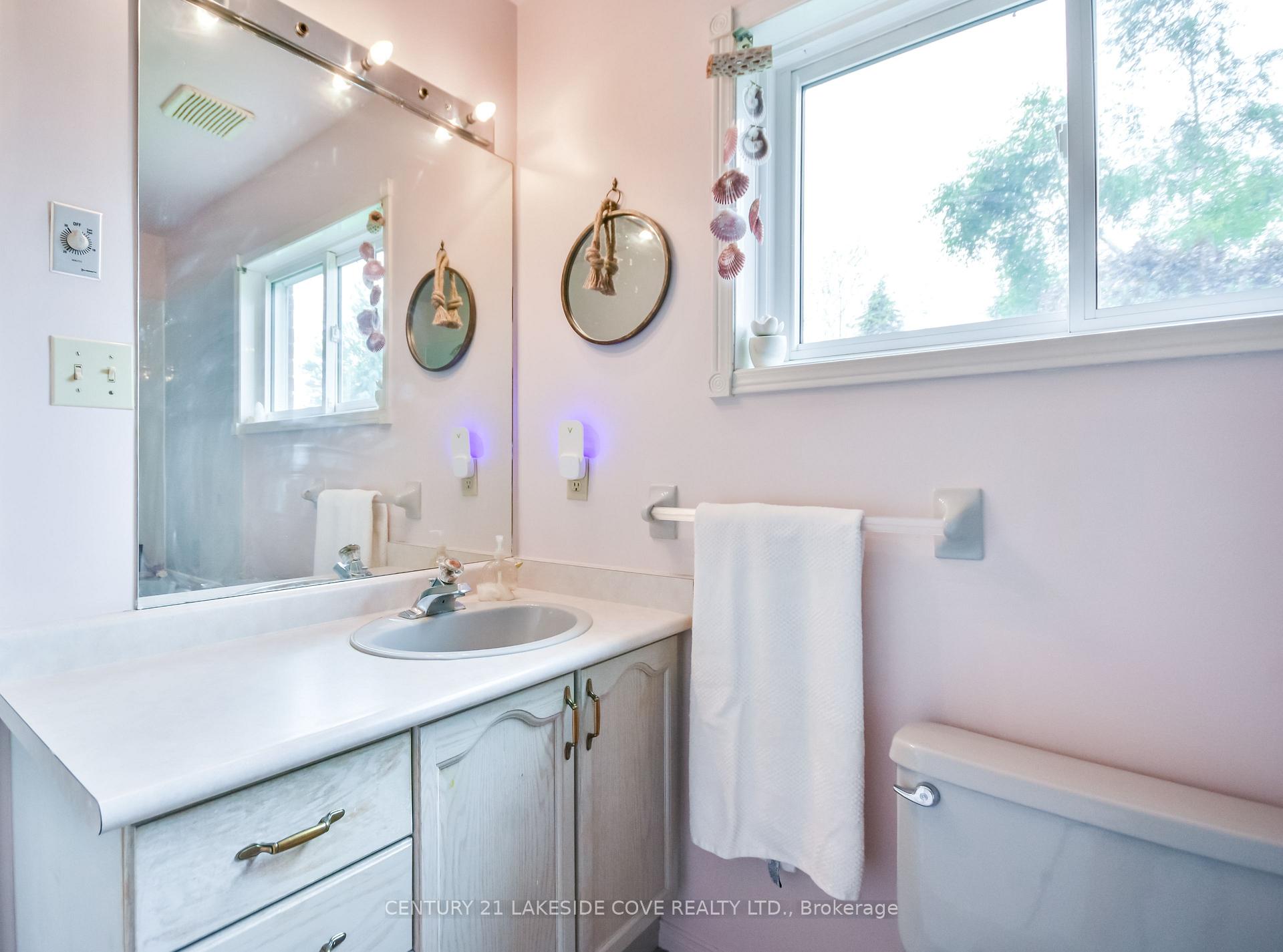 Photo 18 of 211 Bayshore Drive, Ramara, Brechin — HOMEH