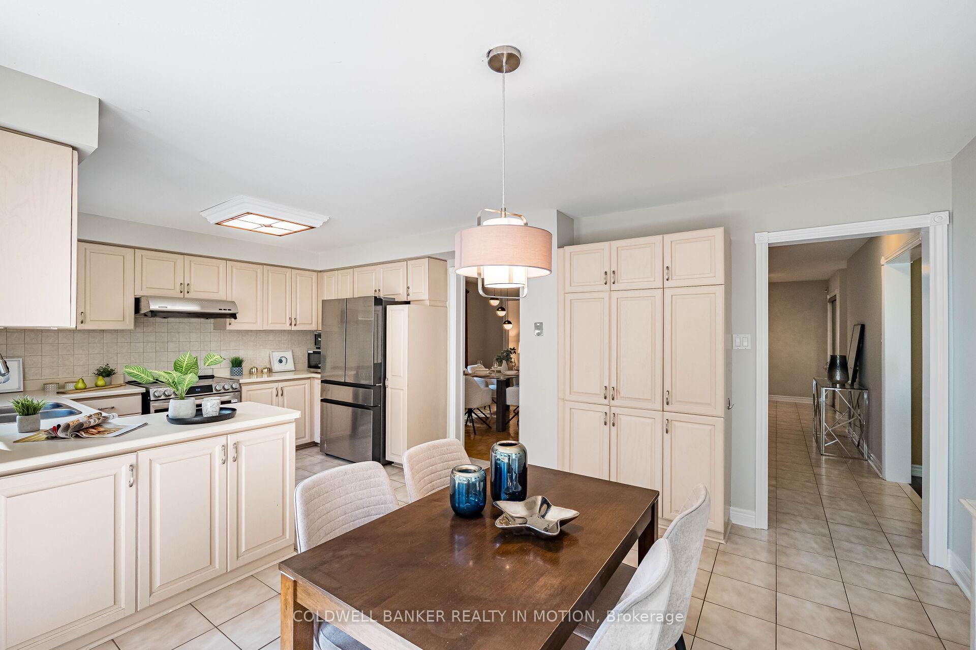 Photo 26 of 9 Buttonfield Road, Markham, Buttonville — HOMEH
