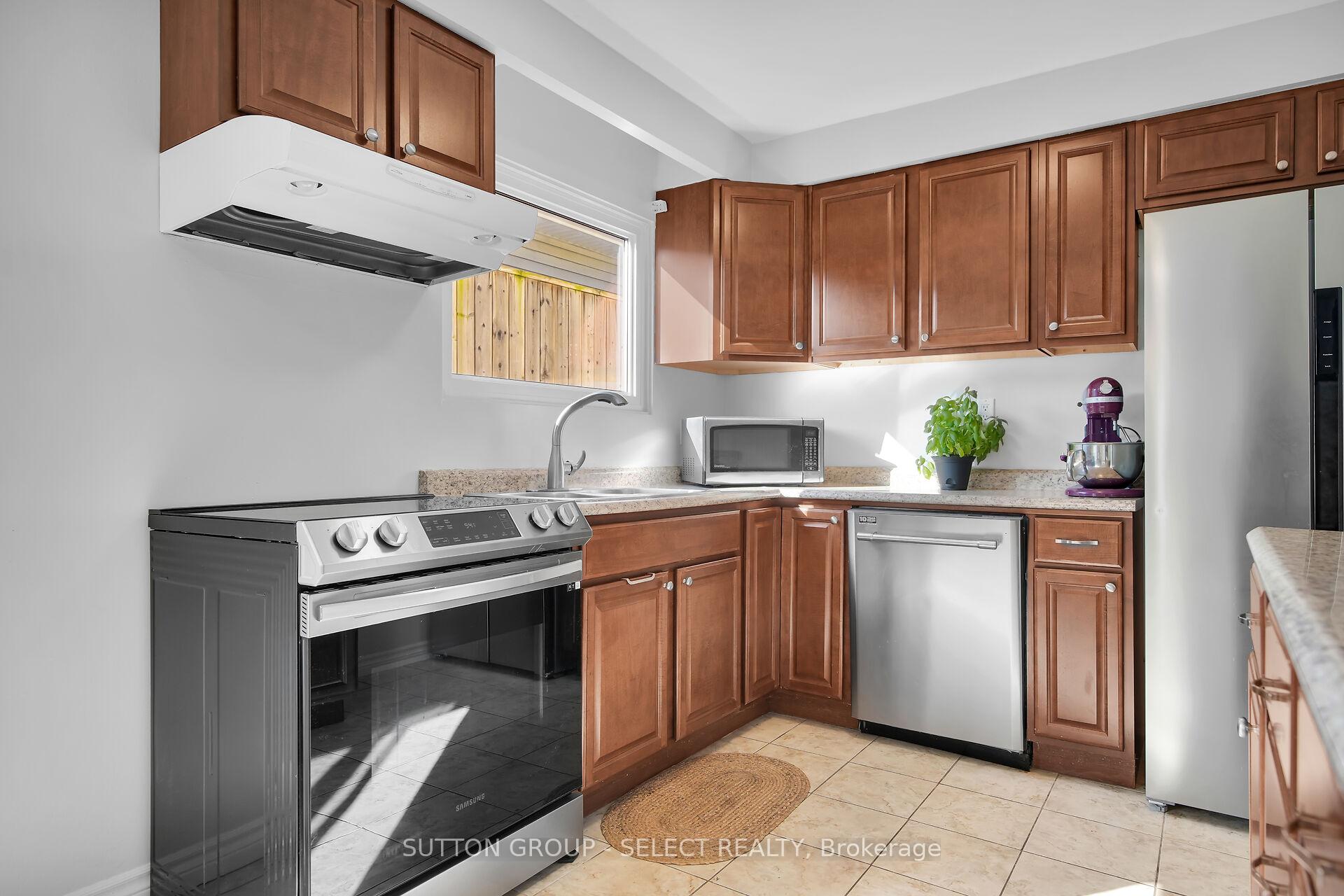 Photo 14 of 10 Forest Drive, Brant, Paris — HOMEH