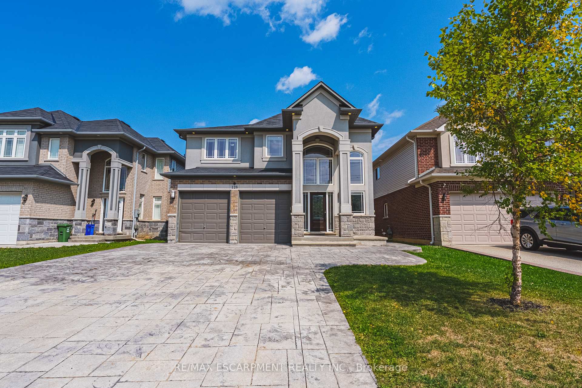Front of 128 Medici Lane
