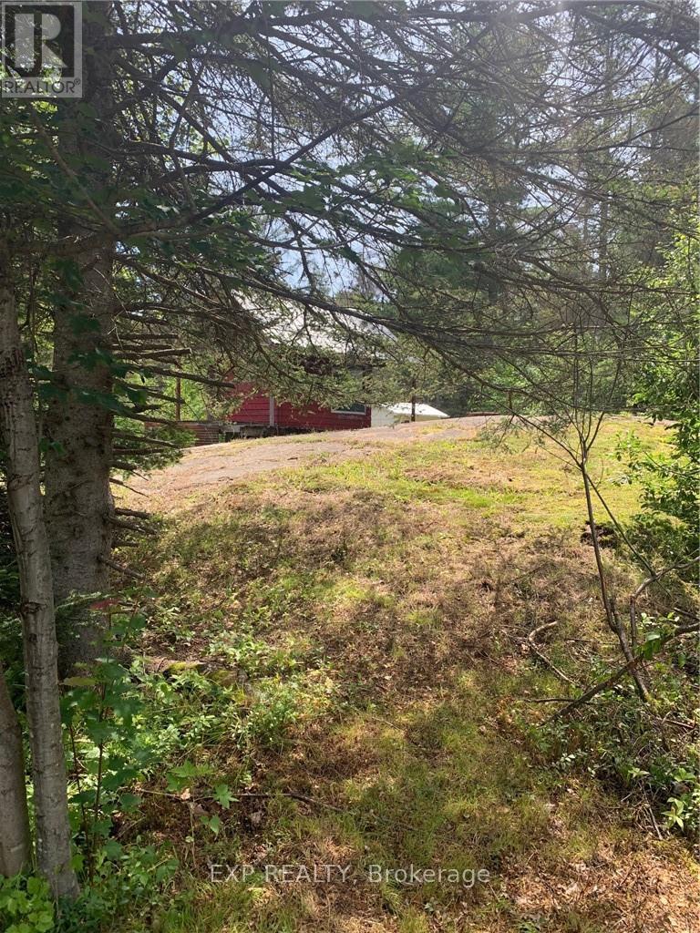 Photo 13 of 730 Dean Lake Road, Huron Shores — HOMEH