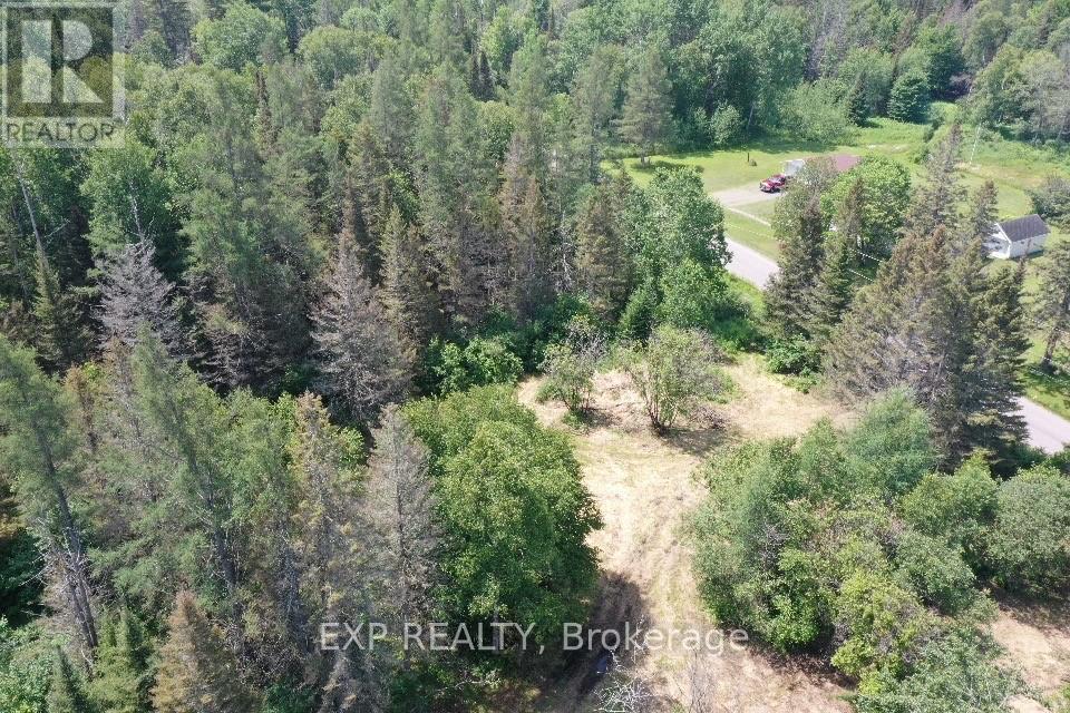 Photo 21 of 730 Dean Lake Road, Huron Shores — HOMEH