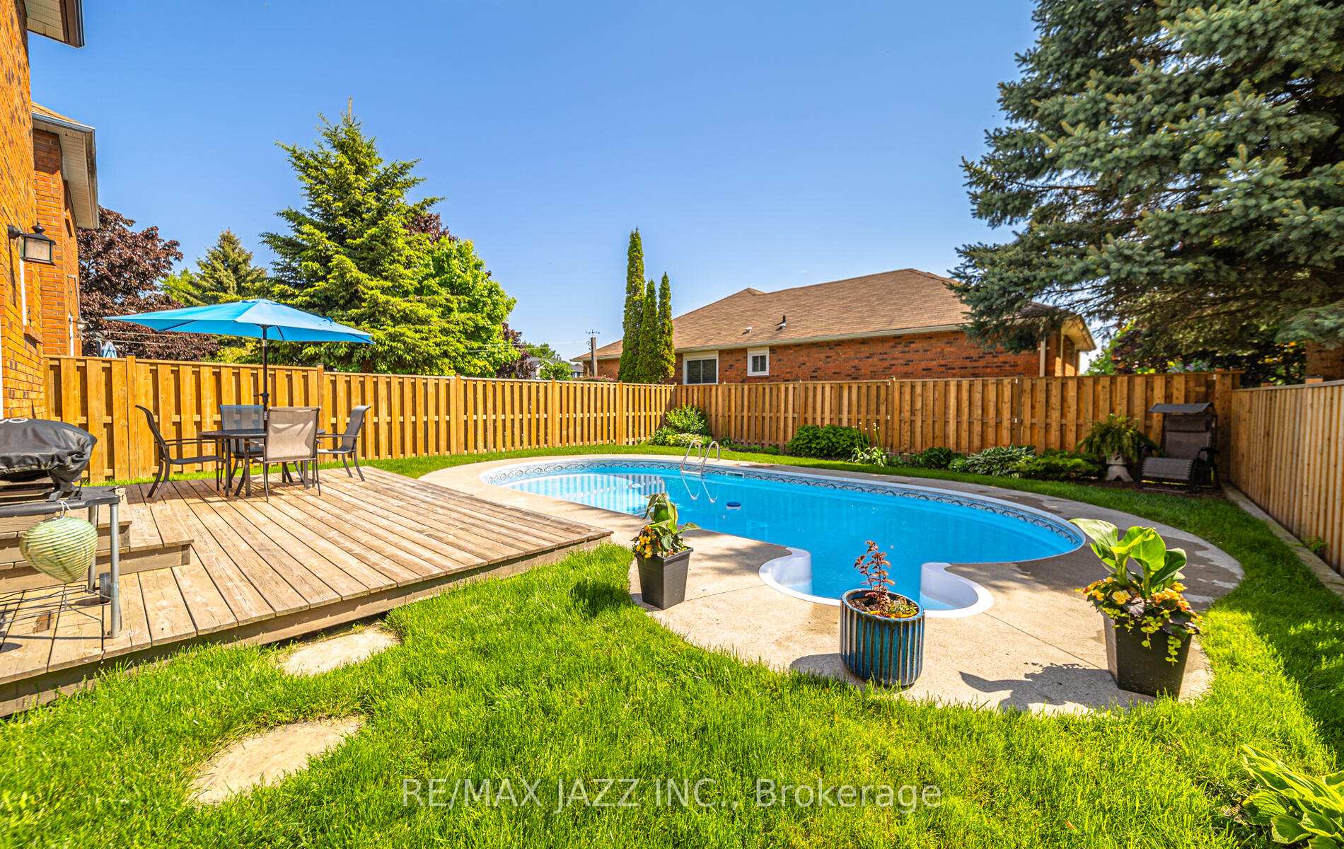 Photo 12 of 80 Barley Mill Crescent, Clarington, Bowmanville — HOMEH