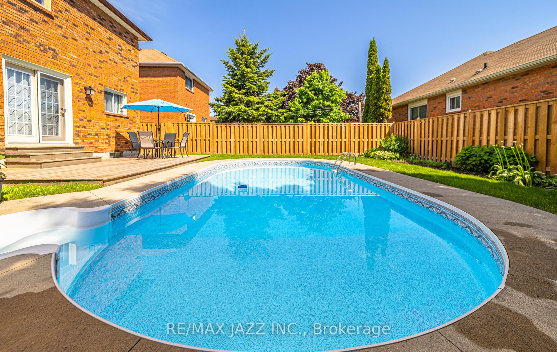 Photo 13 of 80 Barley Mill Crescent, Clarington, Bowmanville — HOMEH