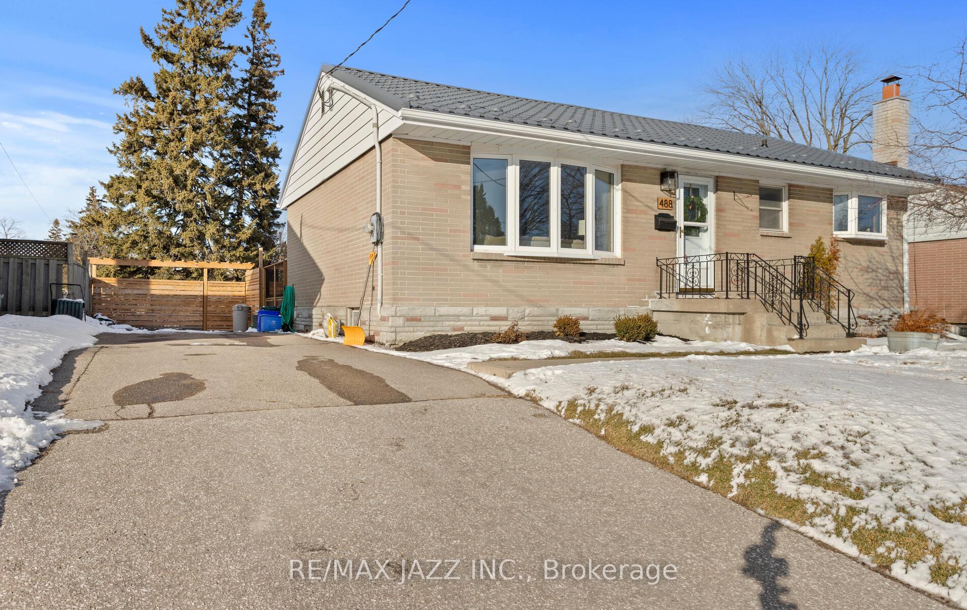 Photo 7 of 488 Annapolis Avenue, Oshawa, McLaughlin — HOMEH