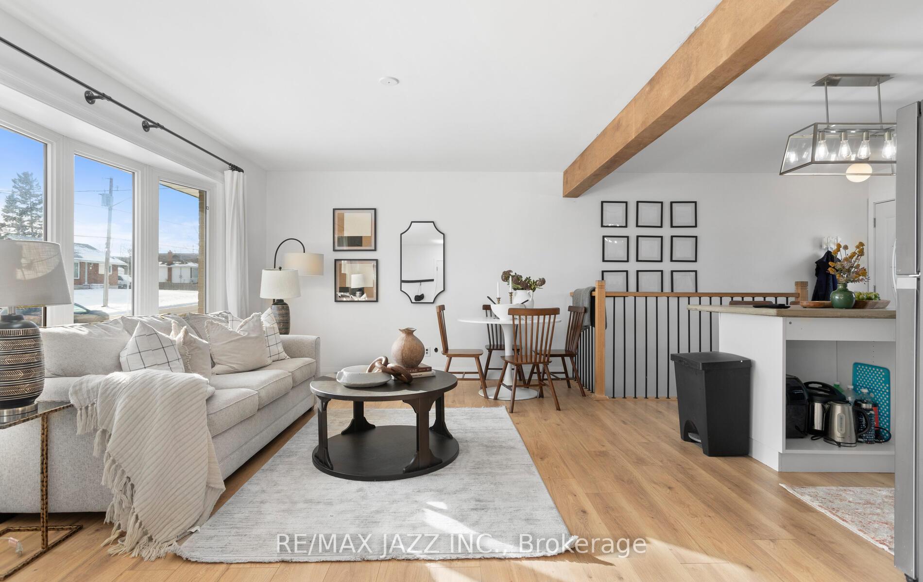 Photo 3 of 488 Annapolis Avenue, Oshawa, McLaughlin — HOMEH