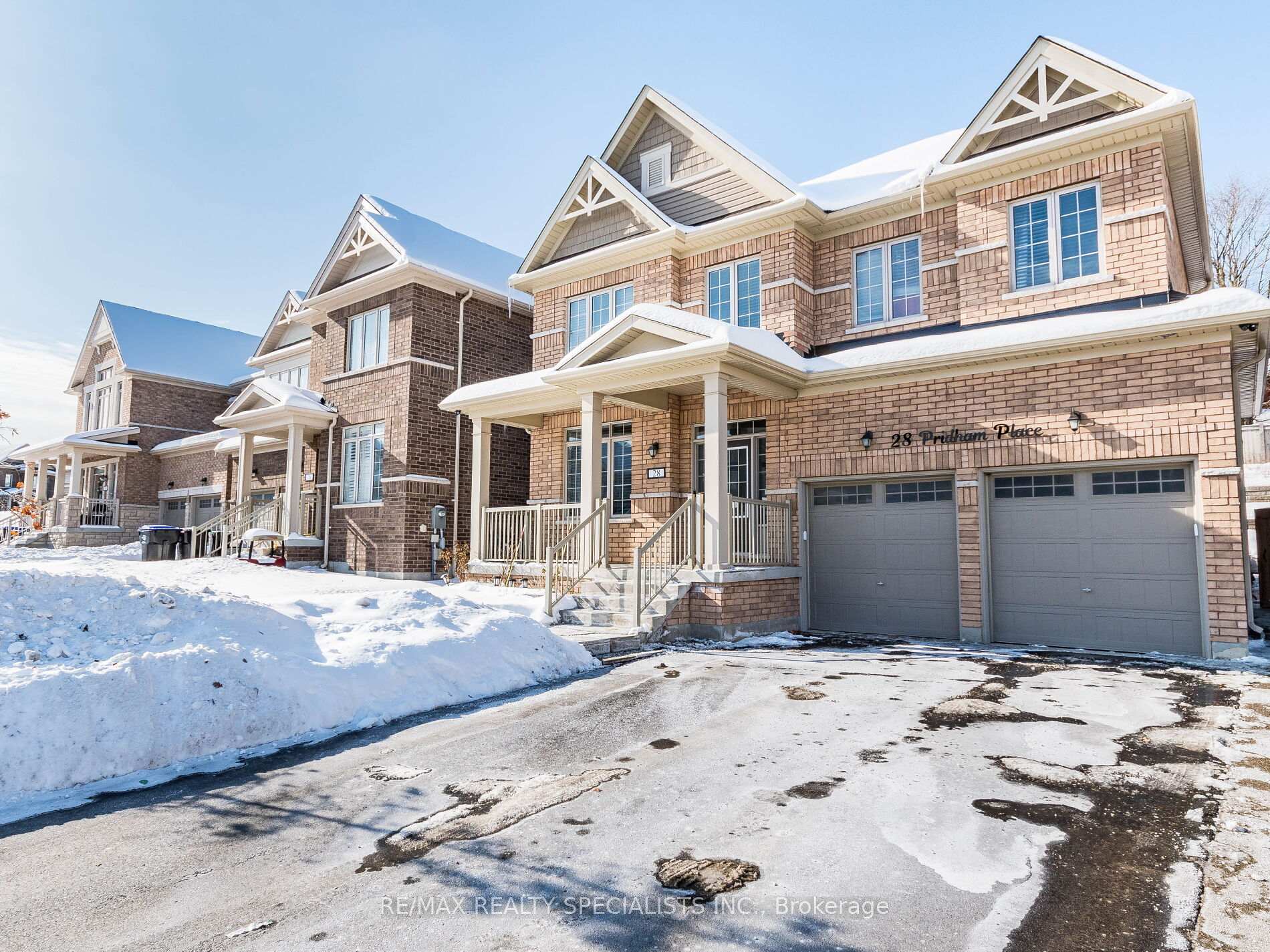 Front of 28 Pridham Place