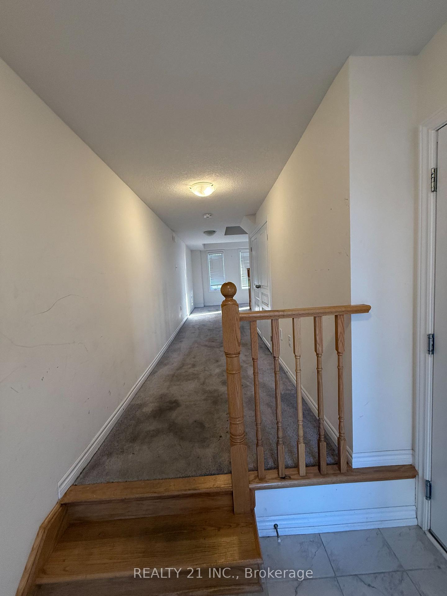 Photo 3 of Unit 42, 88 Decorso Drive, Guelph, Village By The Arboretum — HOMEH