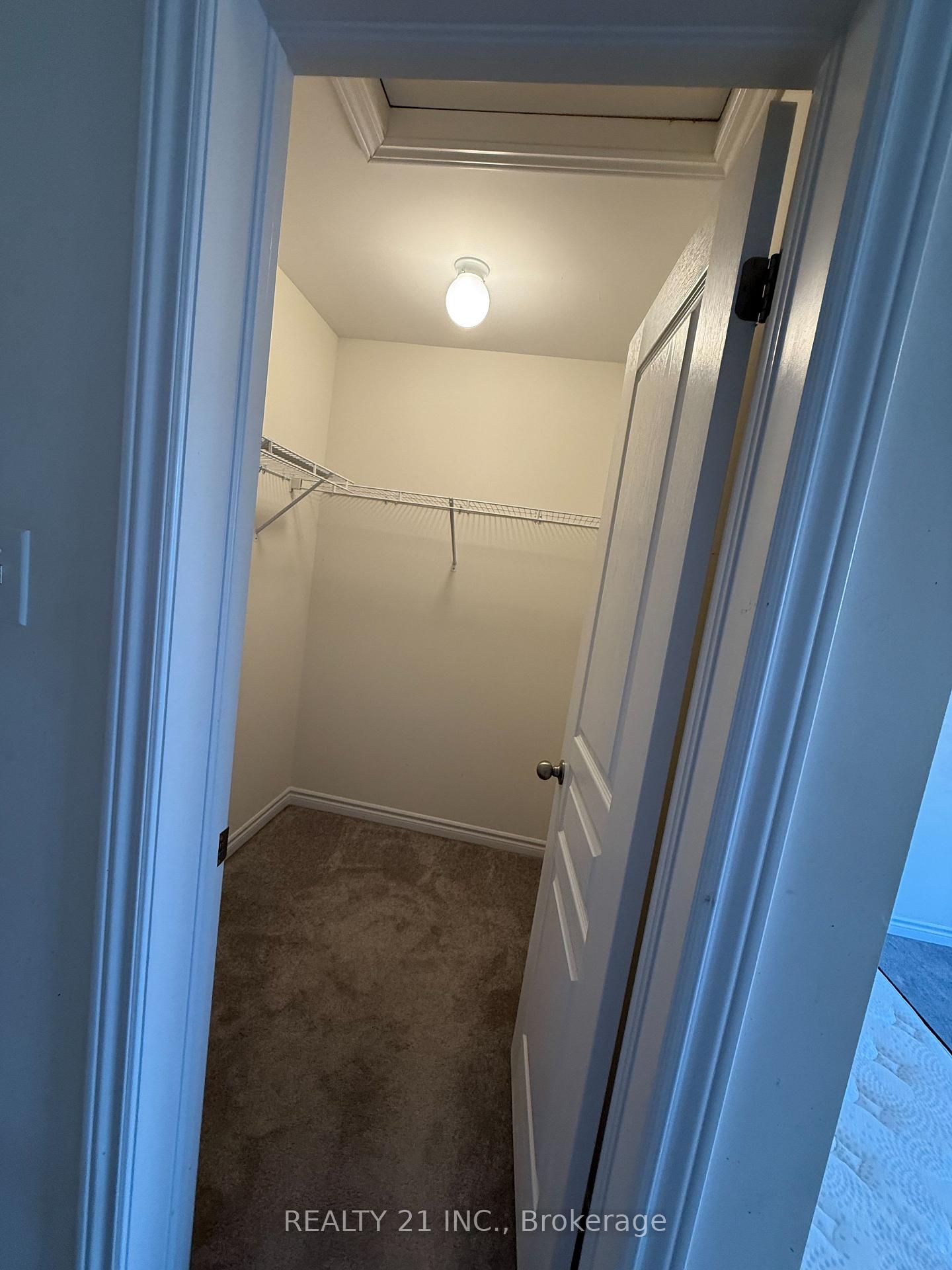 Photo 19 of Unit 42, 88 Decorso Drive, Guelph, Village By The Arboretum — HOMEH