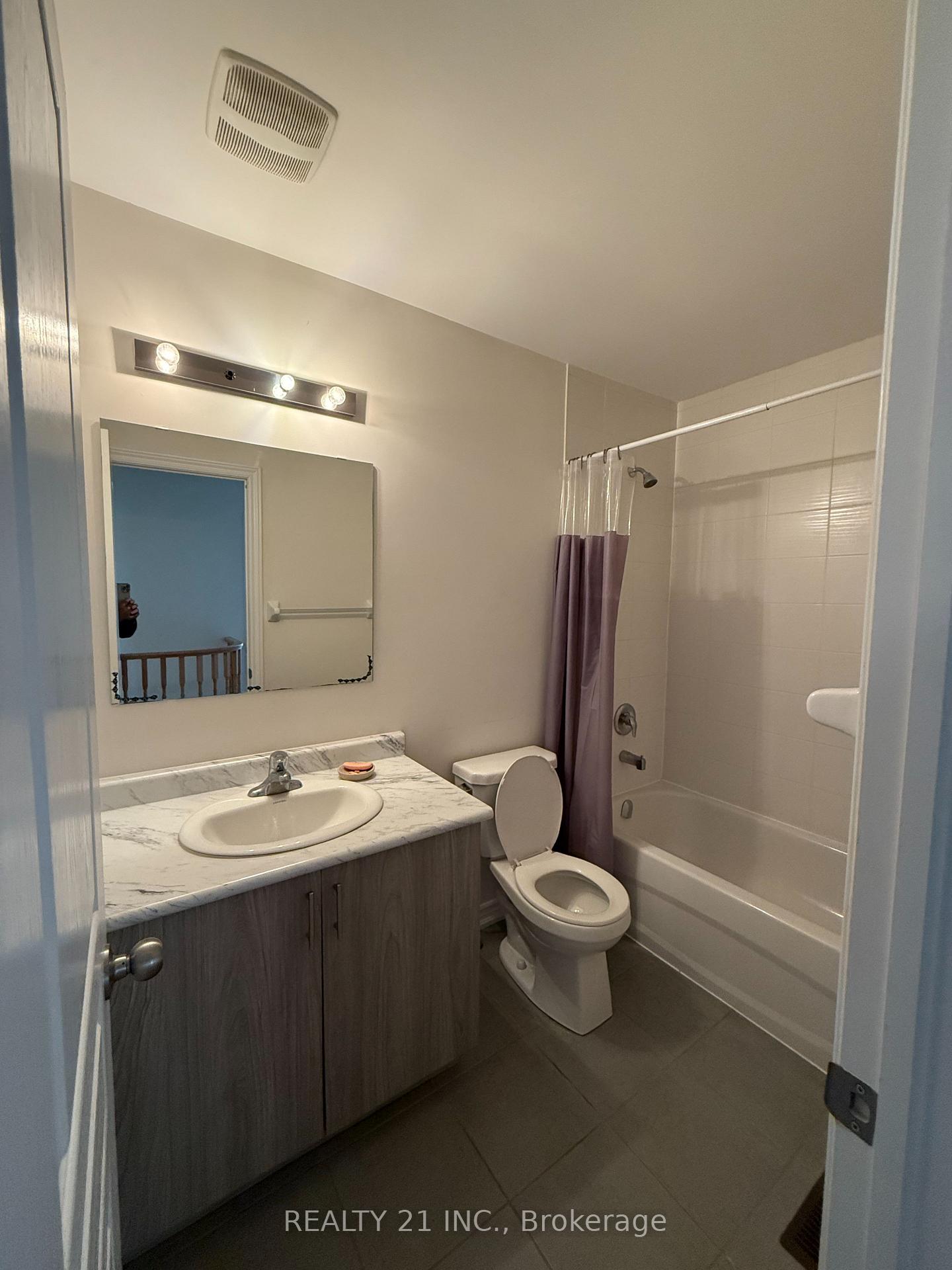 Photo 20 of Unit 42, 88 Decorso Drive, Guelph, Village By The Arboretum — HOMEH