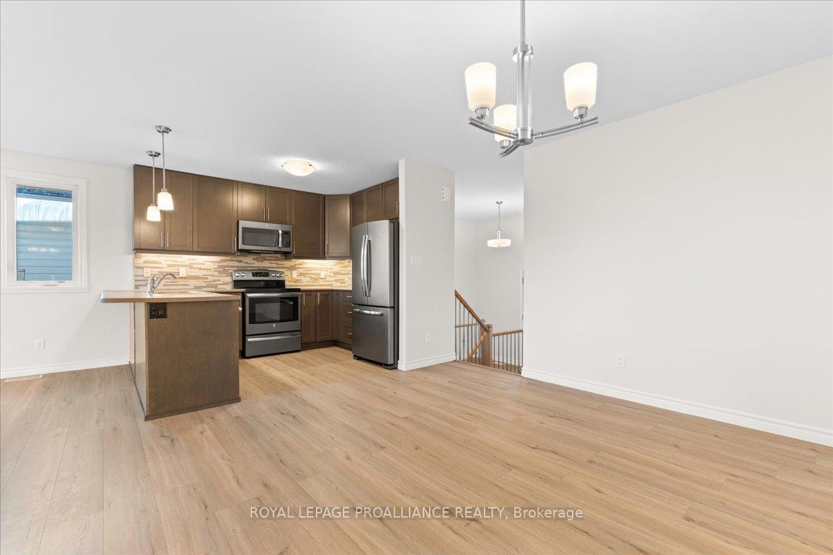 Photo 7 of 133 Greenhill Lane, Belleville, Belleville Ward — HOMEH