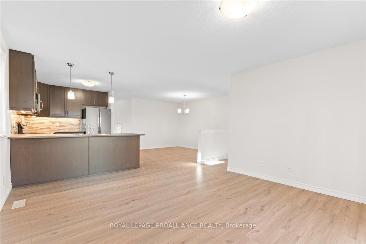 Photo 15 of 133 Greenhill Lane, Belleville, Belleville Ward — HOMEH