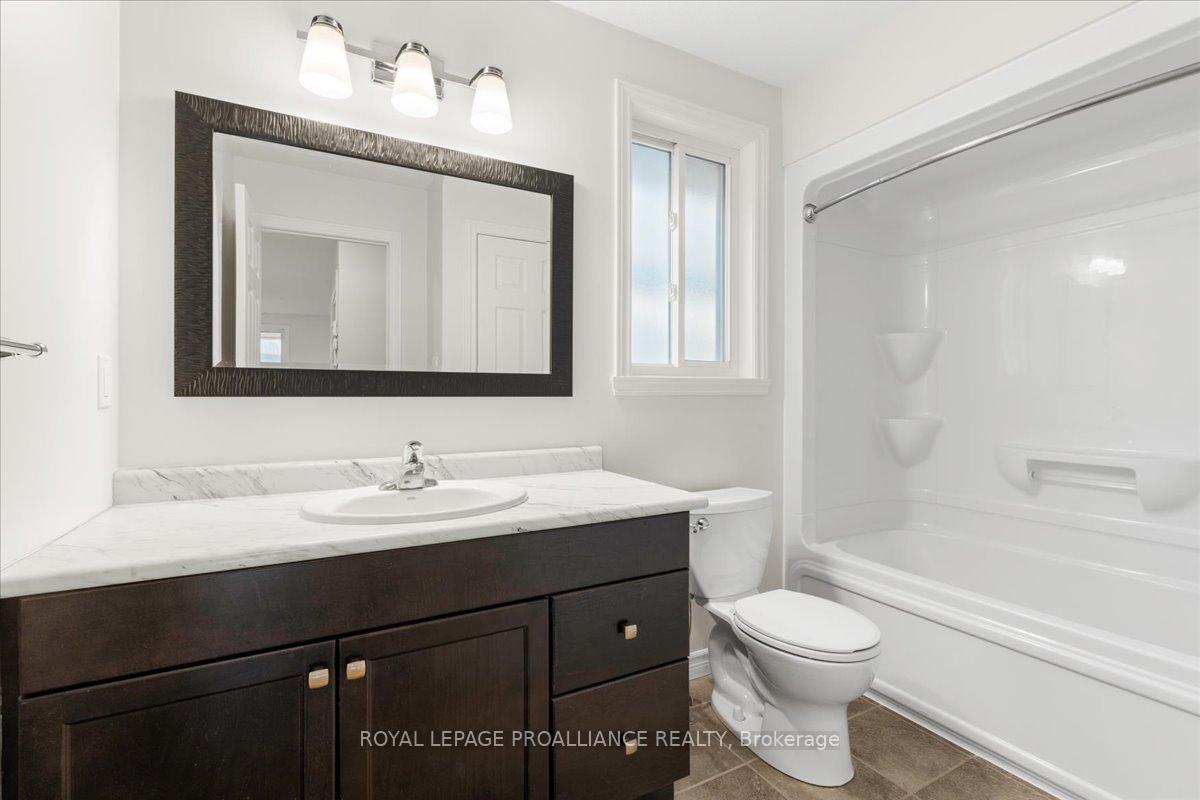 Photo 18 of 133 Greenhill Lane, Belleville, Belleville Ward — HOMEH