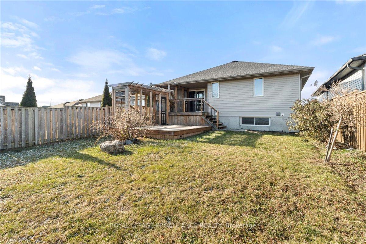 Photo 36 of 133 Greenhill Lane, Belleville, Belleville Ward — HOMEH