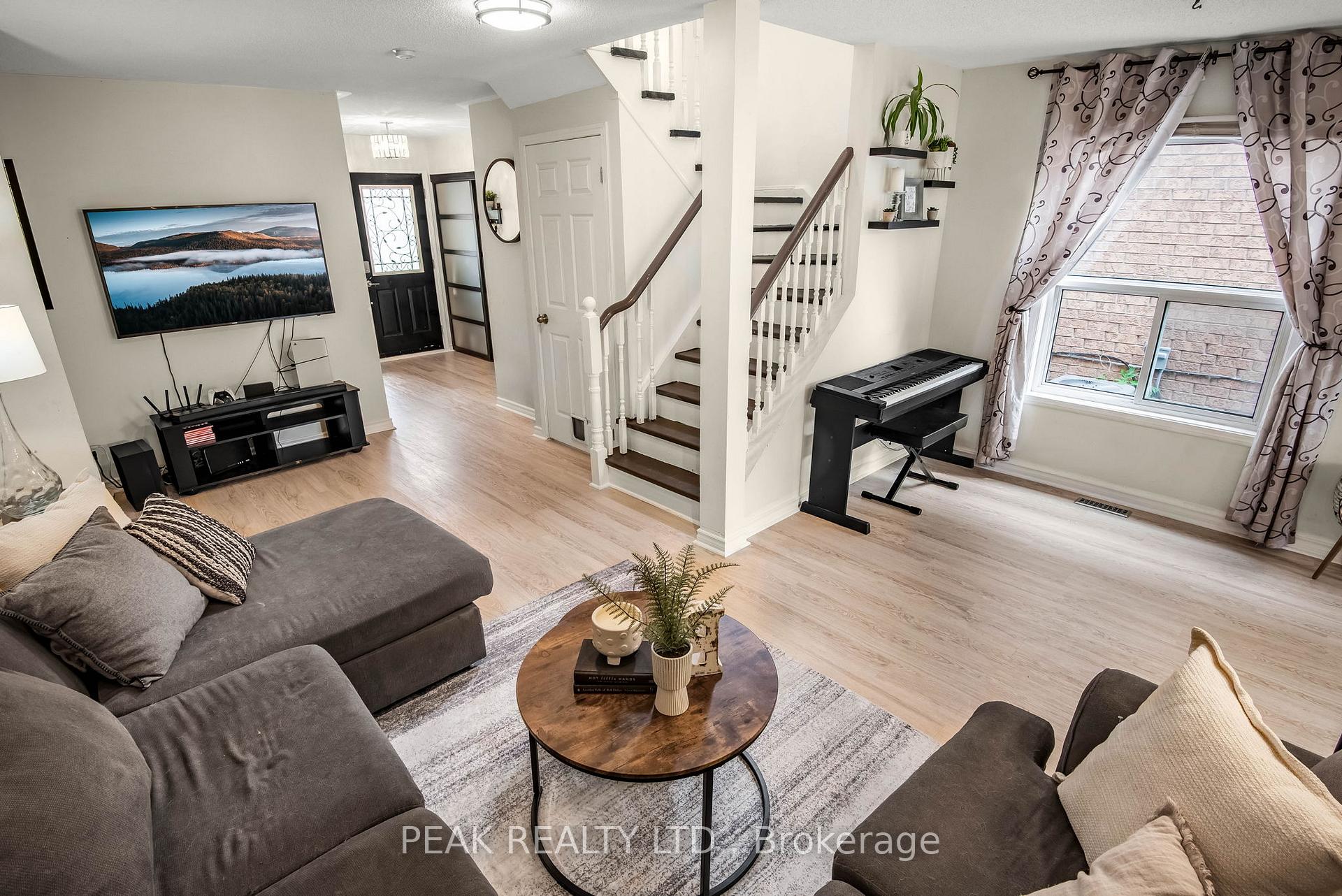 Photo 38 of 83 Scottsdale Drive, Clarington, Bowmanville — HOMEH