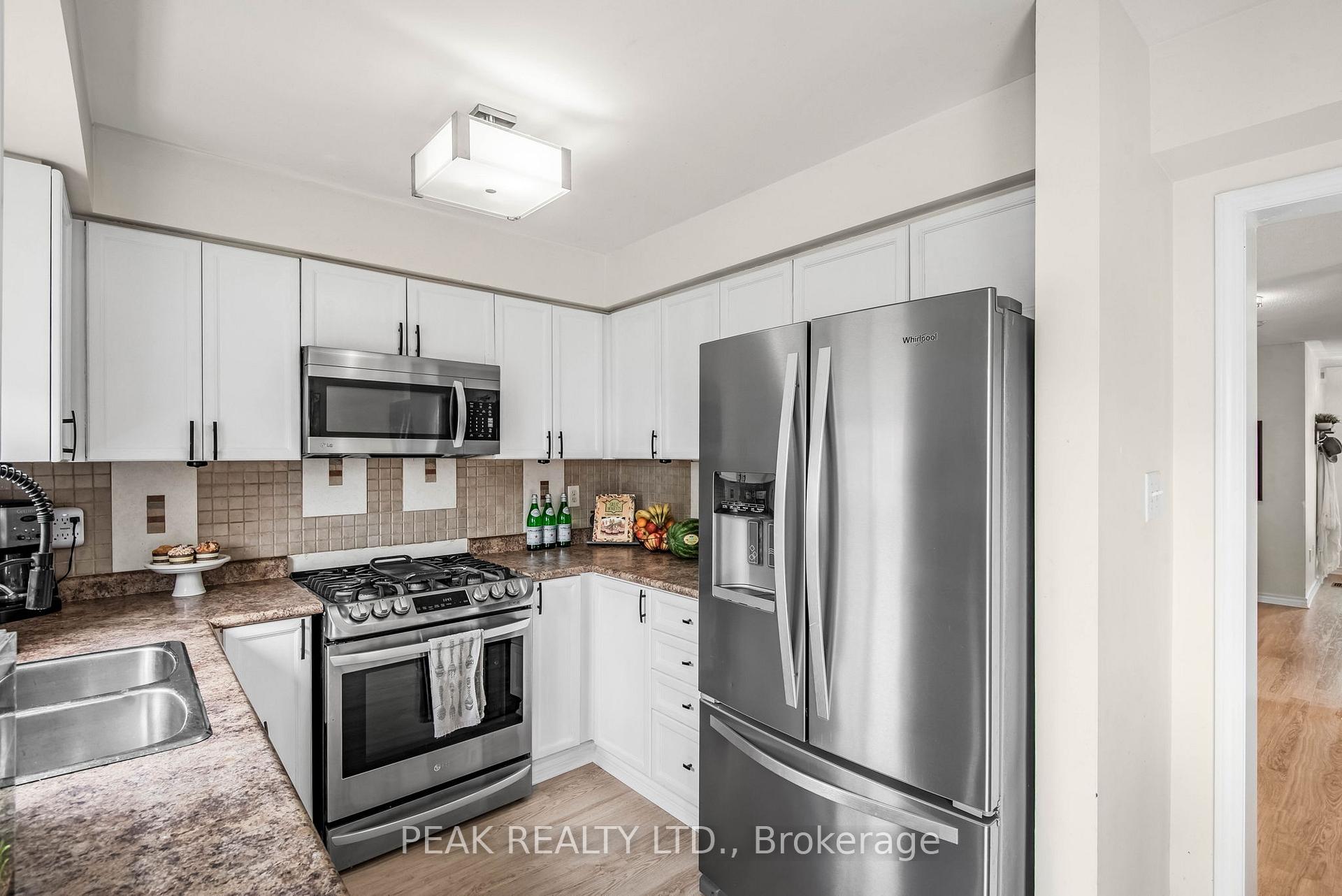 Photo 13 of 83 Scottsdale Drive, Clarington, Bowmanville — HOMEH