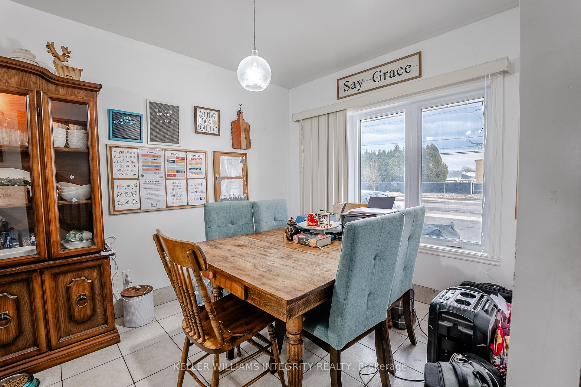 Photo 8 of 121 Eleventh Street E, Cornwall — HOMEH