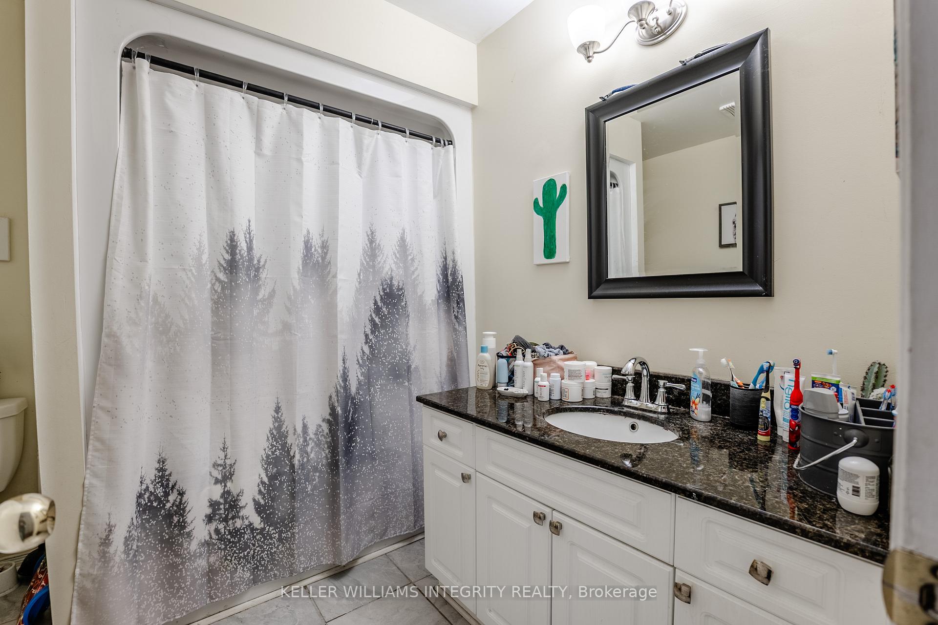 Photo 12 of 121 Eleventh Street E, Cornwall — HOMEH