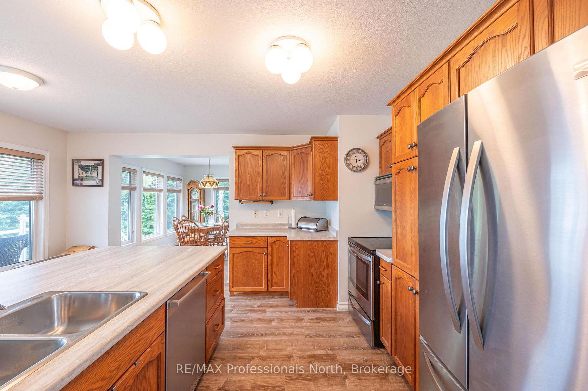 Photo 7 of 1075 Comak Crescent, Algonquin Highlands, Stanhope — HOMEH