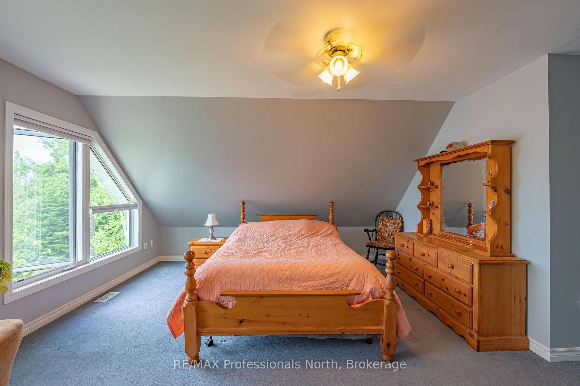 Photo 38 of 1075 Comak Crescent, Algonquin Highlands, Stanhope — HOMEH
