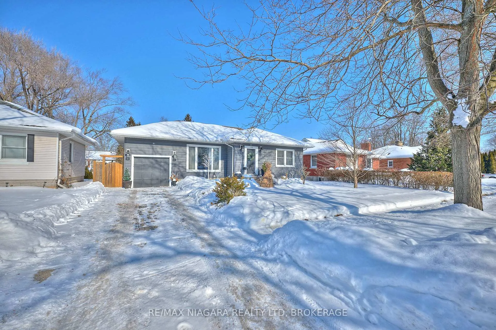 Photo 5 of 160 Norway Avenue, Welland, Prince Charles — HOMEH