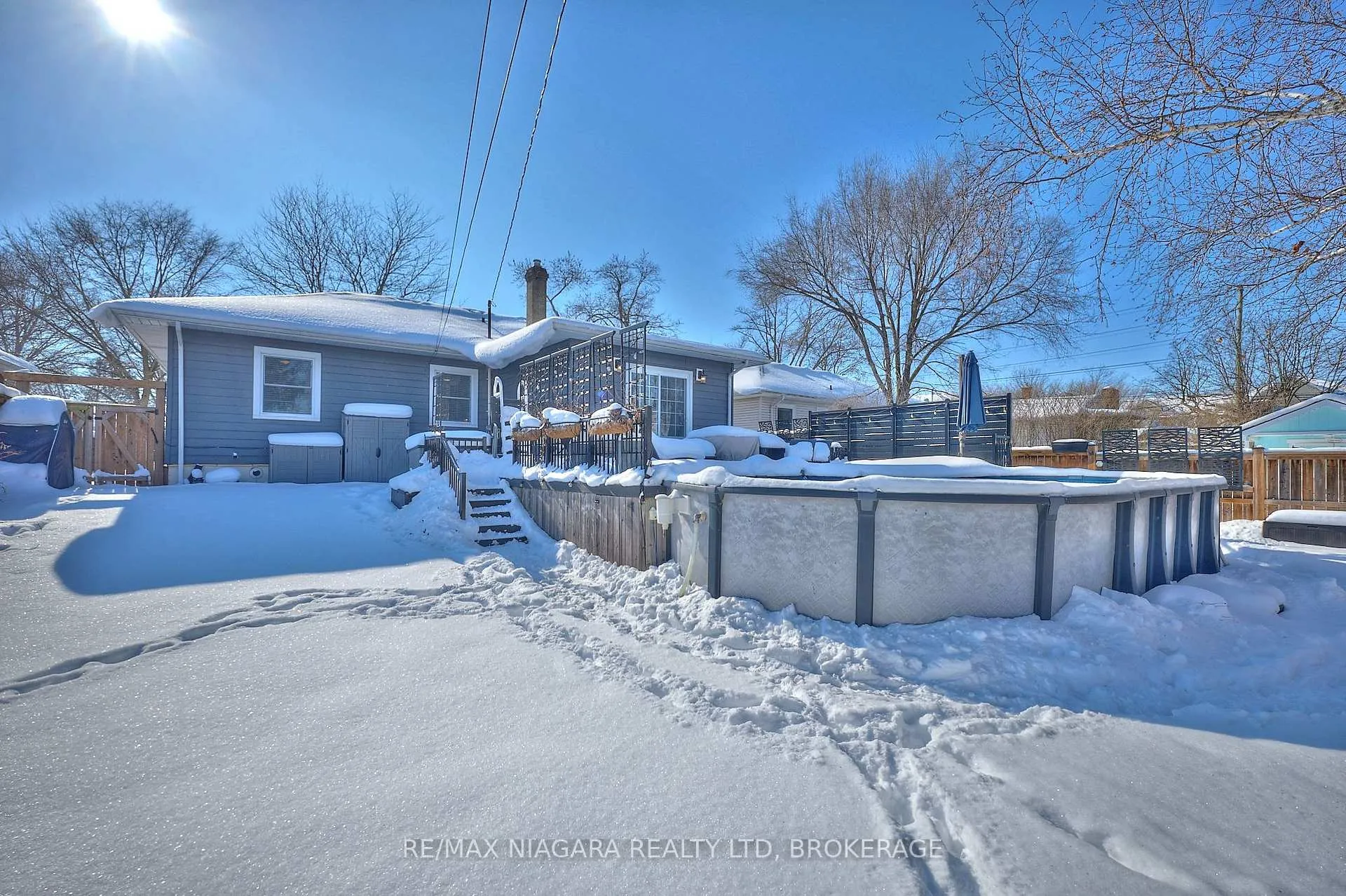 Photo 10 of 160 Norway Avenue, Welland, Prince Charles — HOMEH