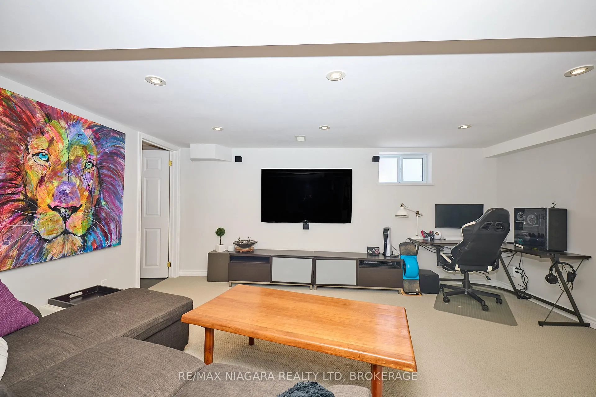 Photo 41 of 160 Norway Avenue, Welland, Prince Charles — HOMEH