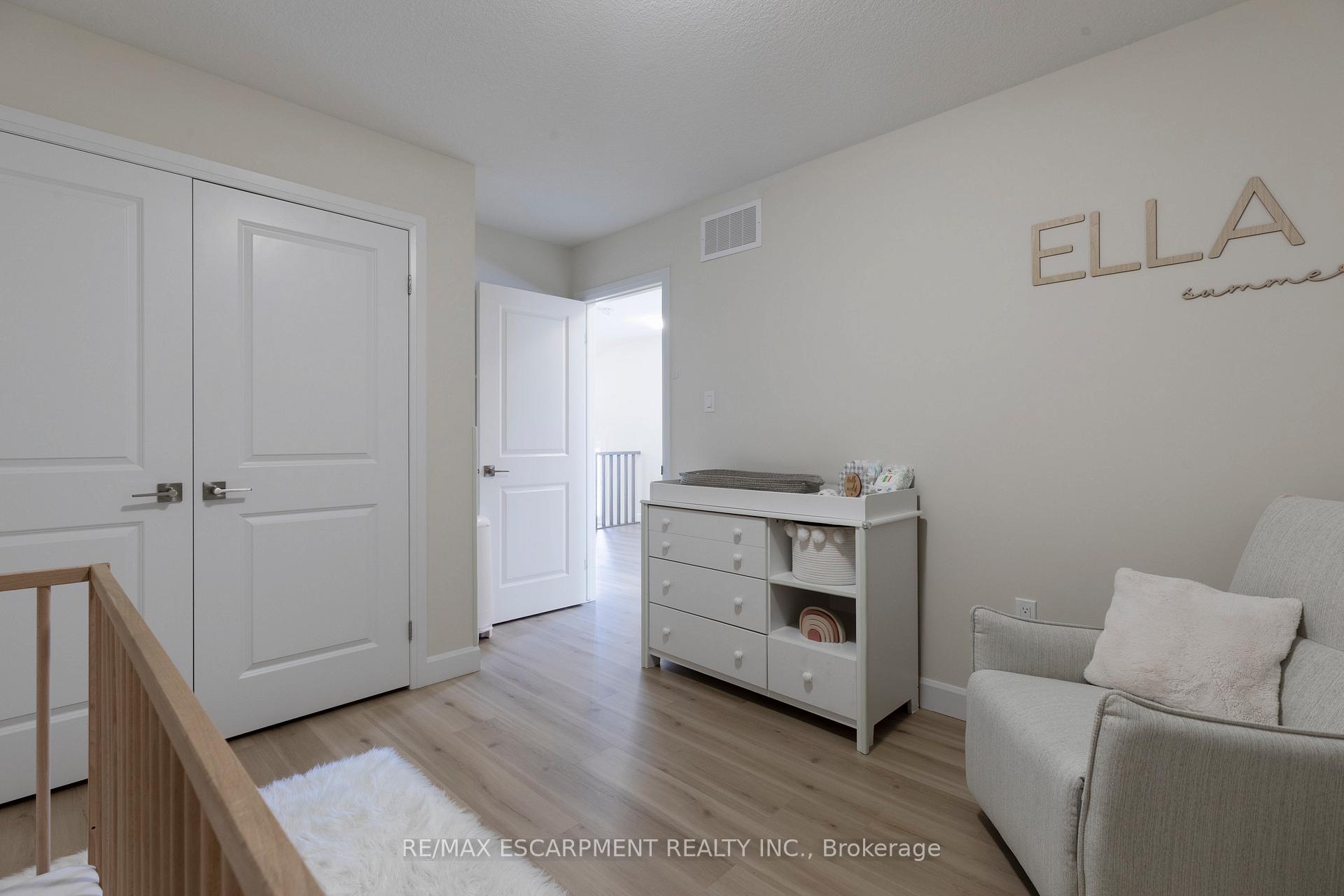 Photo 13 of 31 Southam Lane, Hamilton, Mountview — HOMEH
