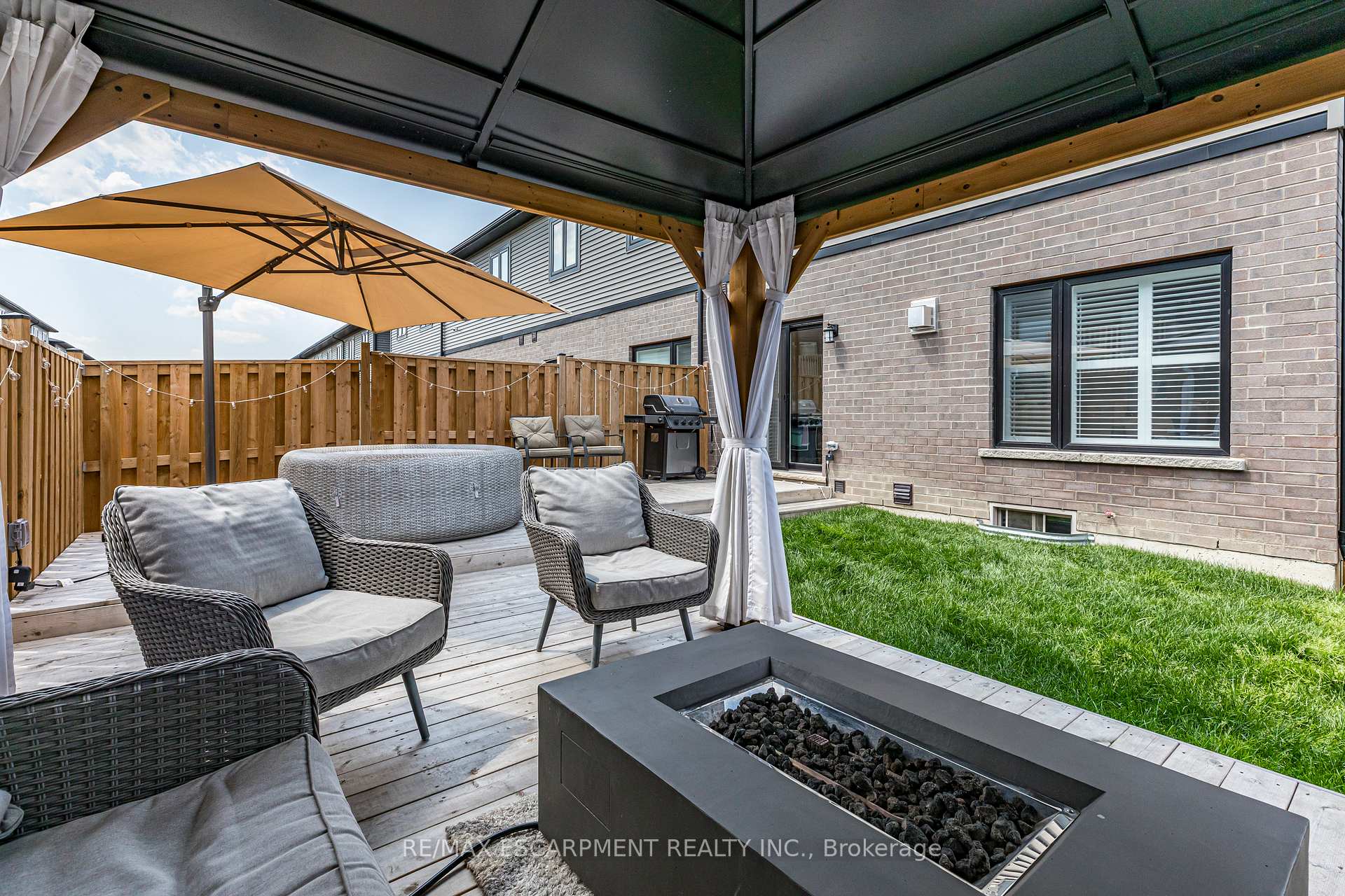 Photo 25 of 31 Southam Lane, Hamilton, Mountview — HOMEH