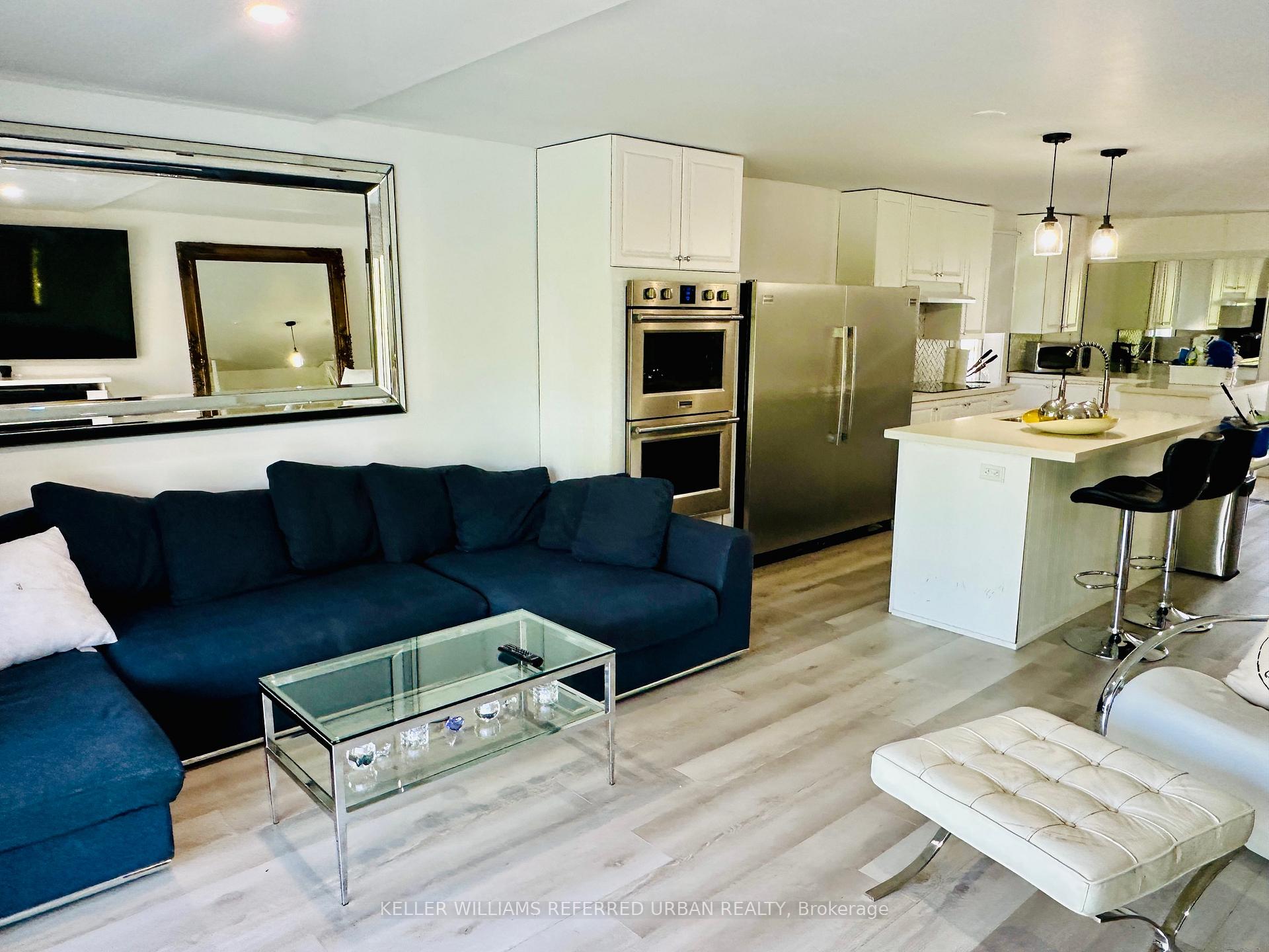 Photo 3 of 18 Harbour Park Crescent, Brock, Beaverton — HOMEH