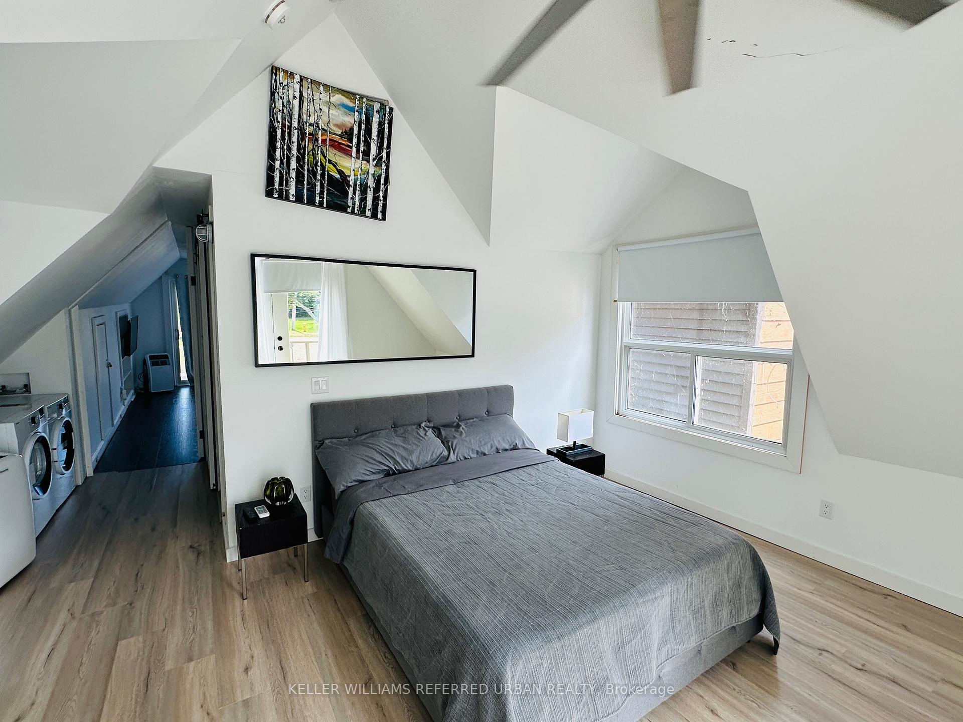 Photo 5 of 18 Harbour Park Crescent, Brock, Beaverton — HOMEH