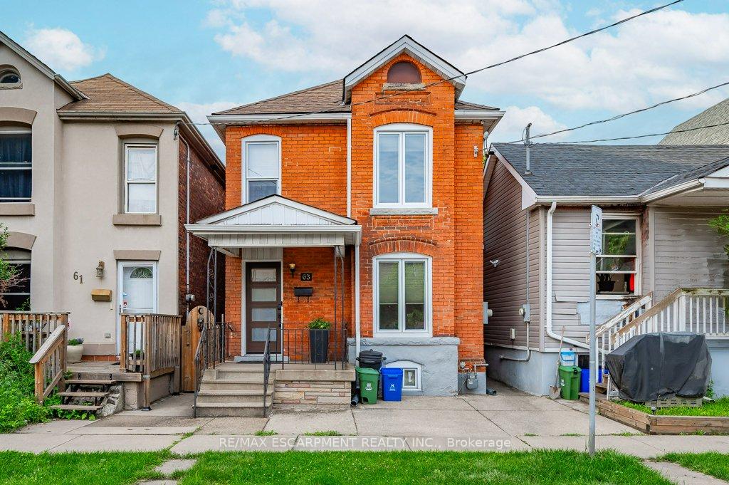 Front of 63 Beechwood Avenue