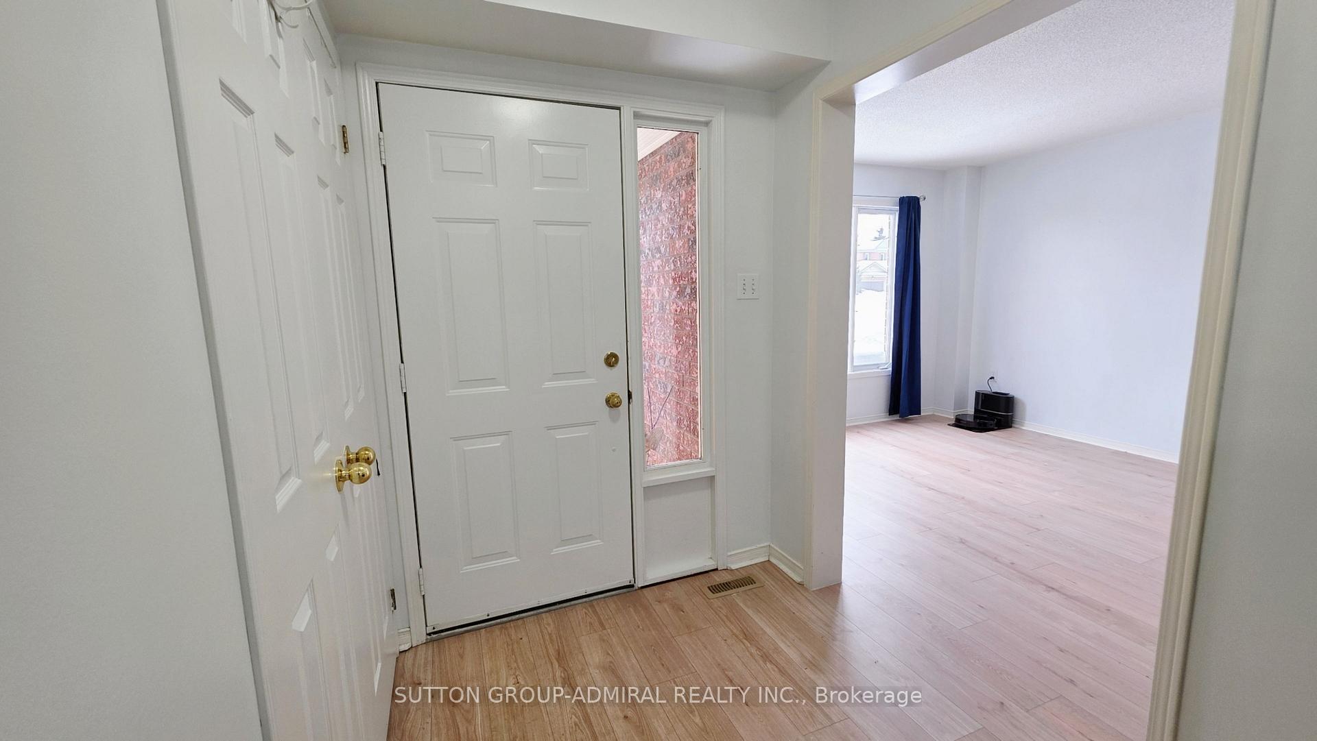 Photo 3 of 96 Golden Meadow Road, Barrie, Innis-Shore — HOMEH