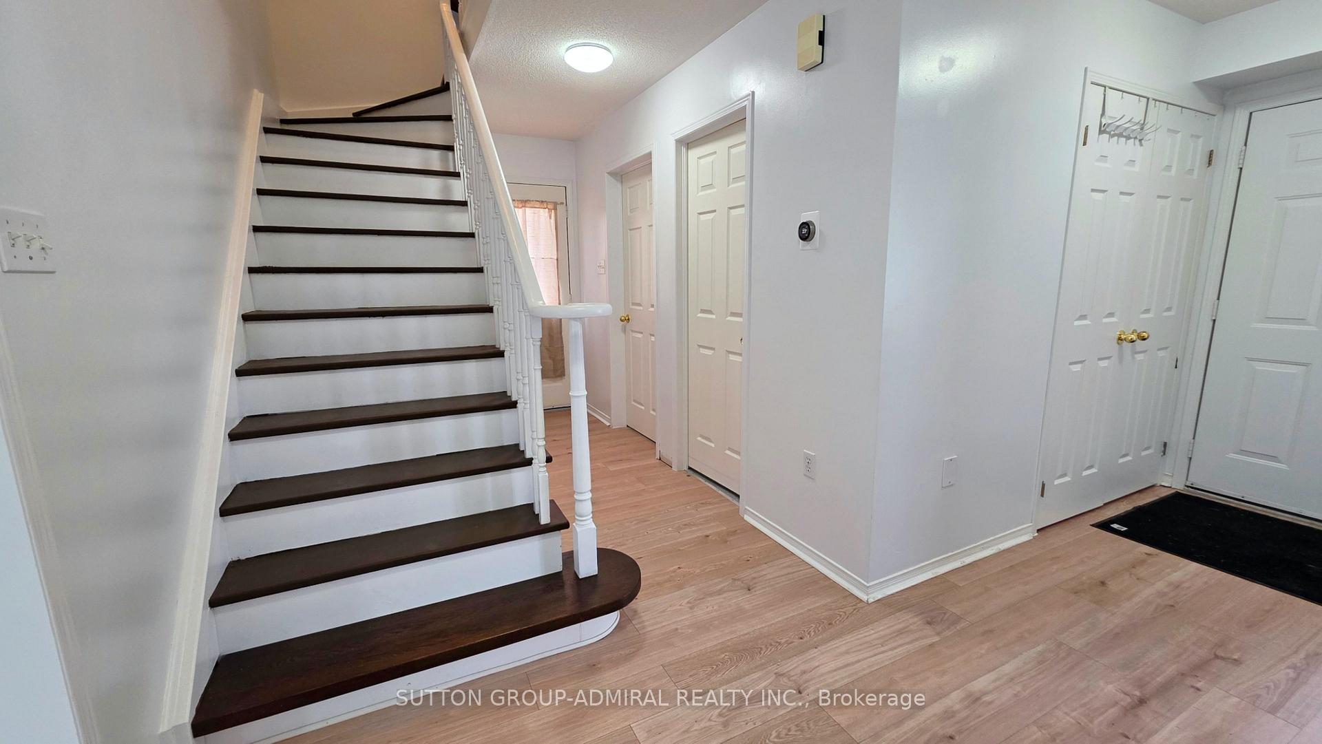 Photo 19 of 96 Golden Meadow Road, Barrie, Innis-Shore — HOMEH