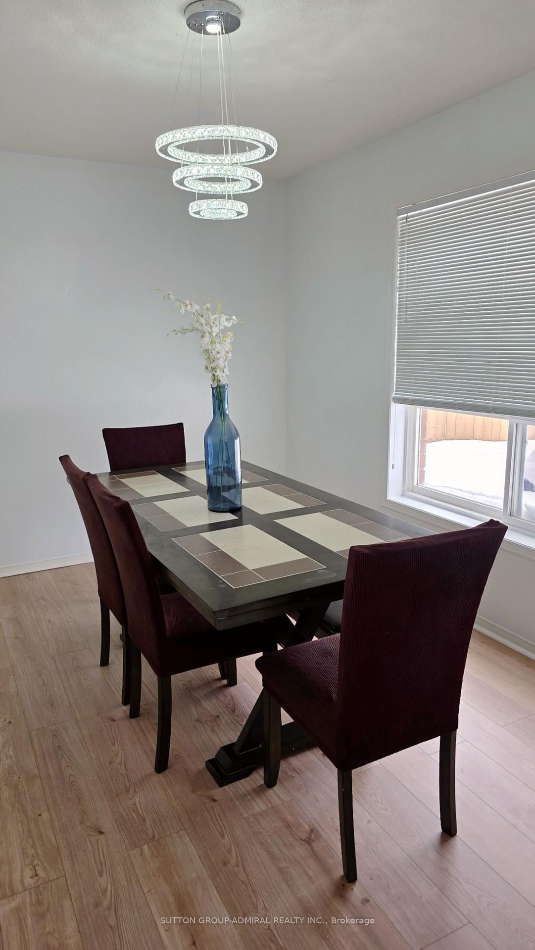 Photo 11 of 96 Golden Meadow Road, Barrie, Innis-Shore — HOMEH